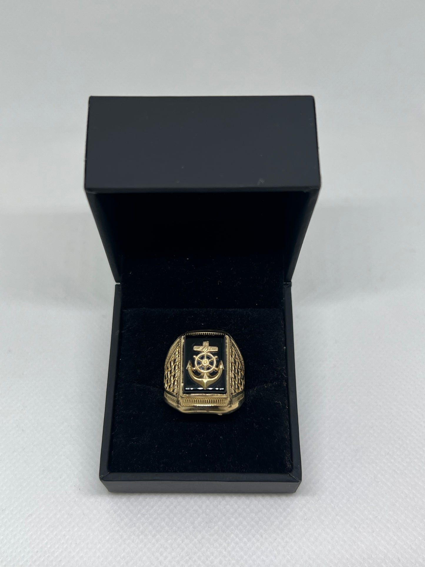 10K Solid Gold Masonic Ring - Chain Included