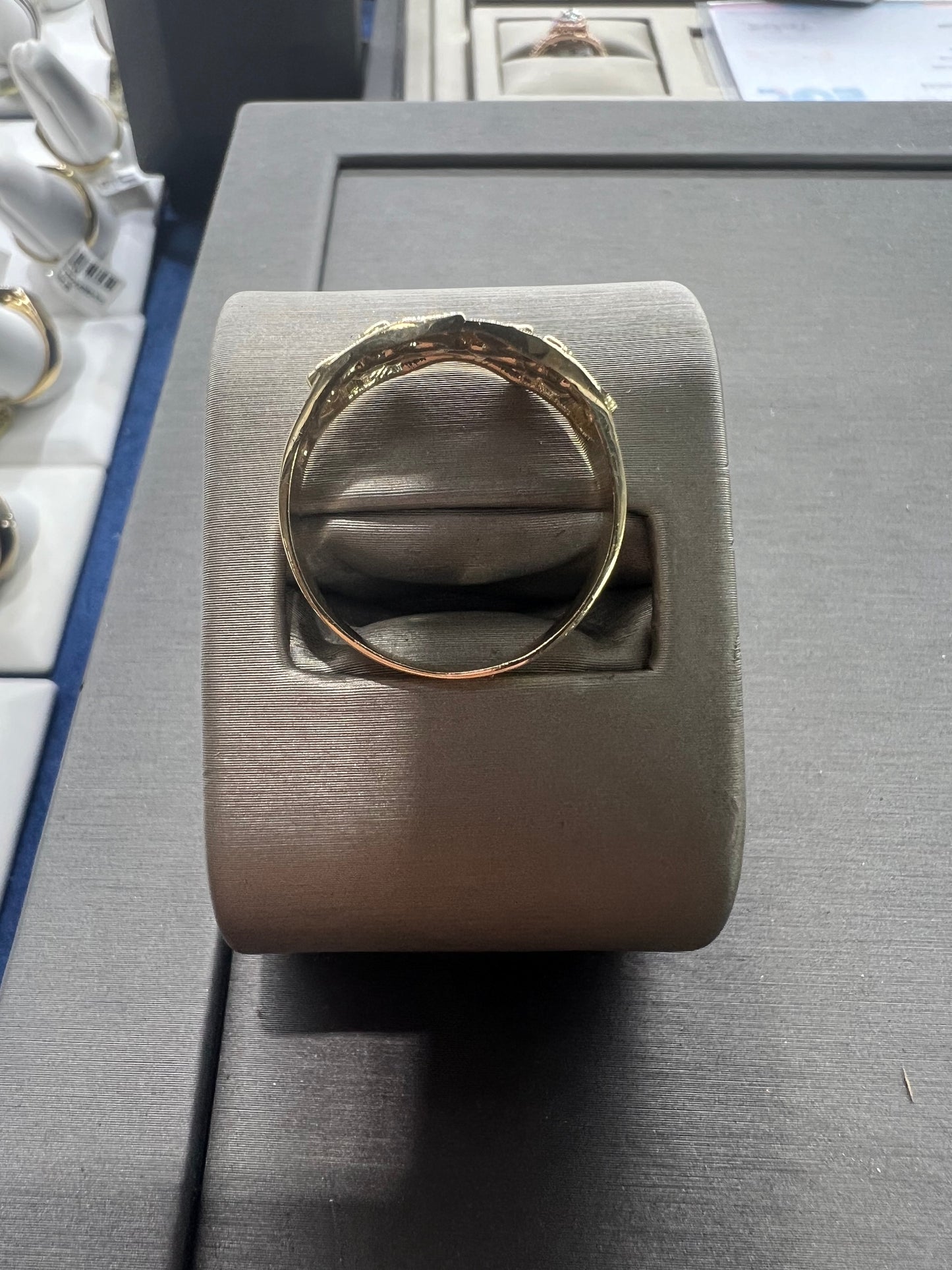10K Gold Nugget Ring Size 9.5