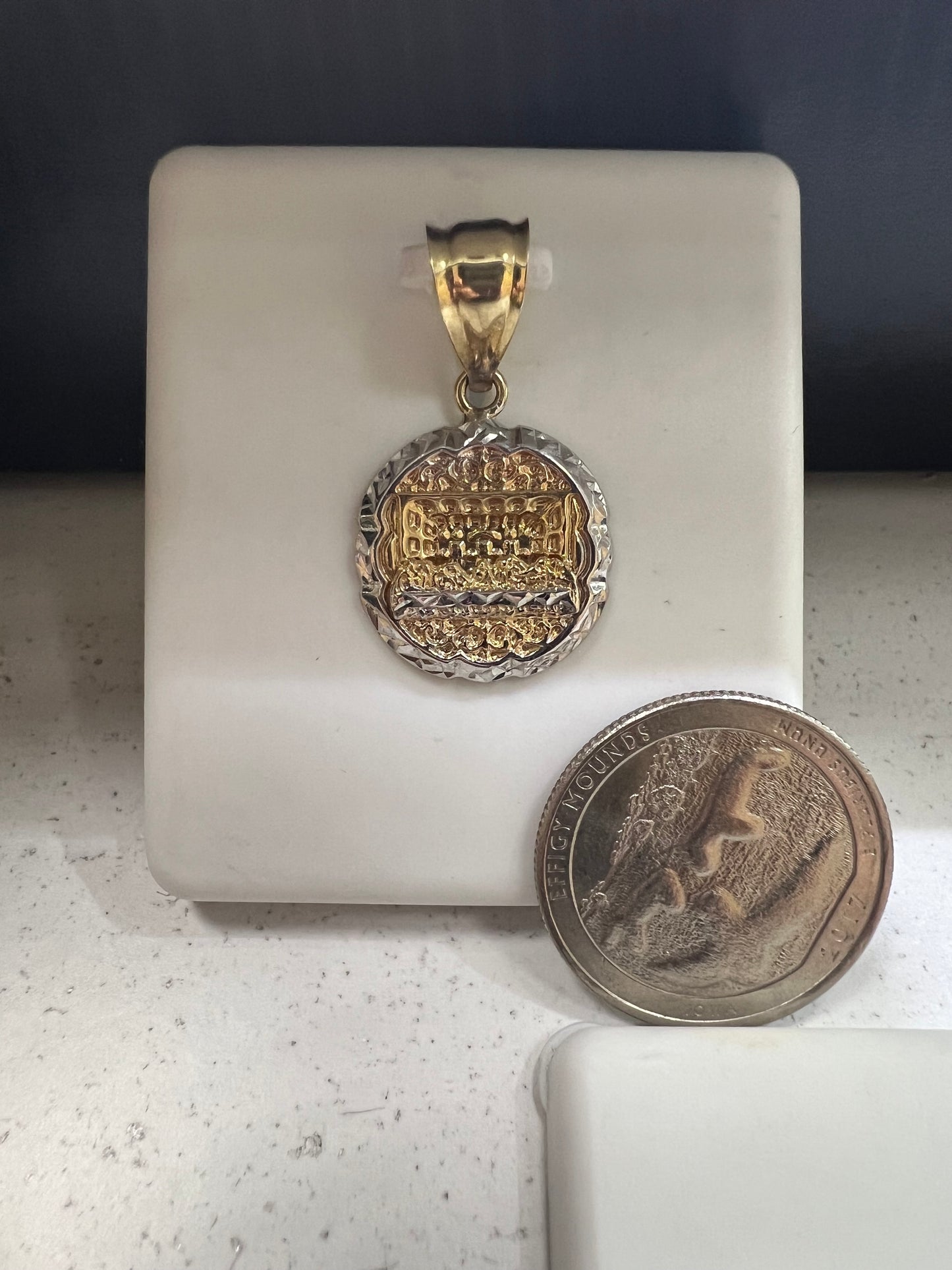 10K Two Tone Last Supper Pendant