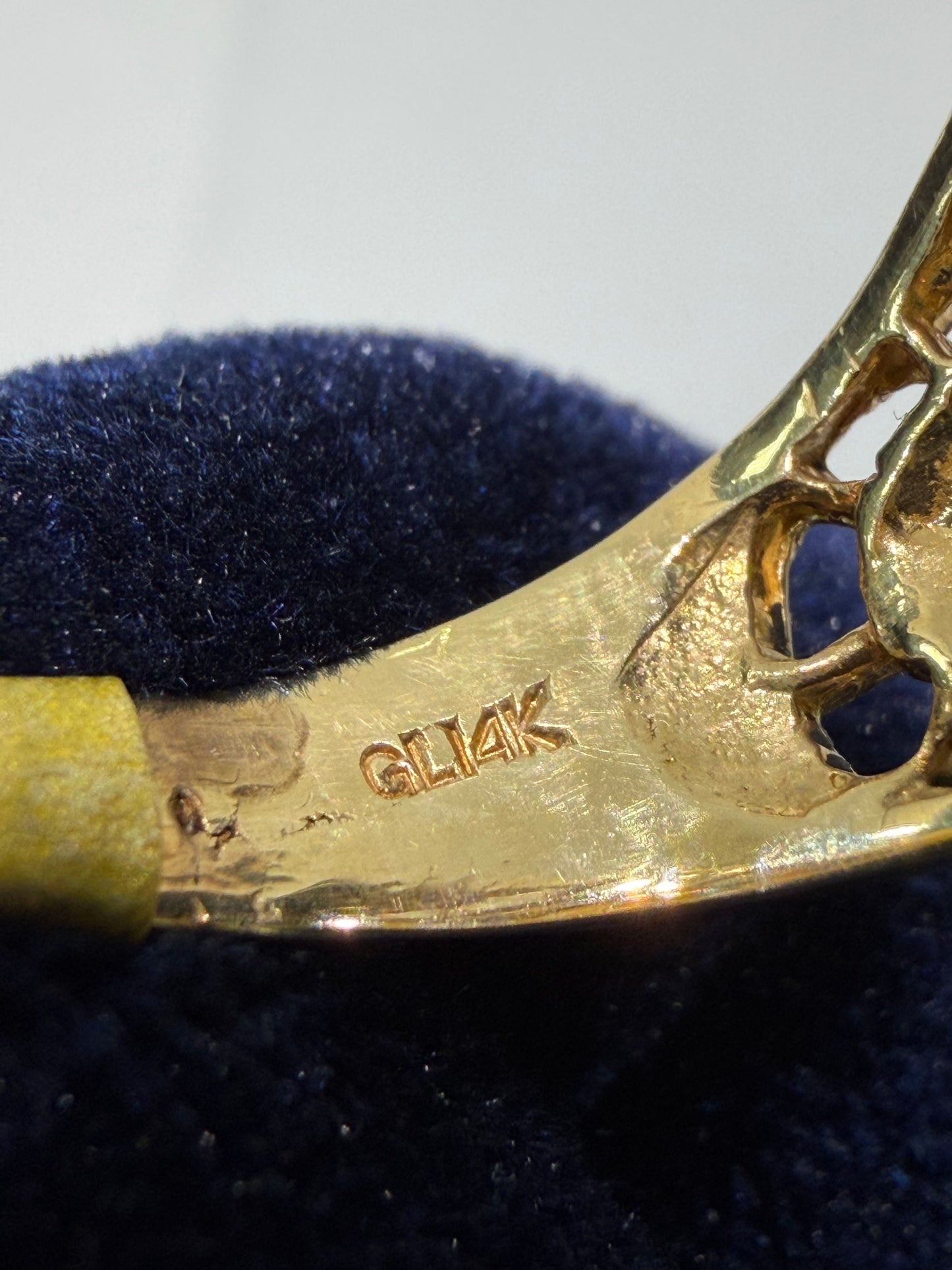 14K Solid Gold Masonic Ring Size 8