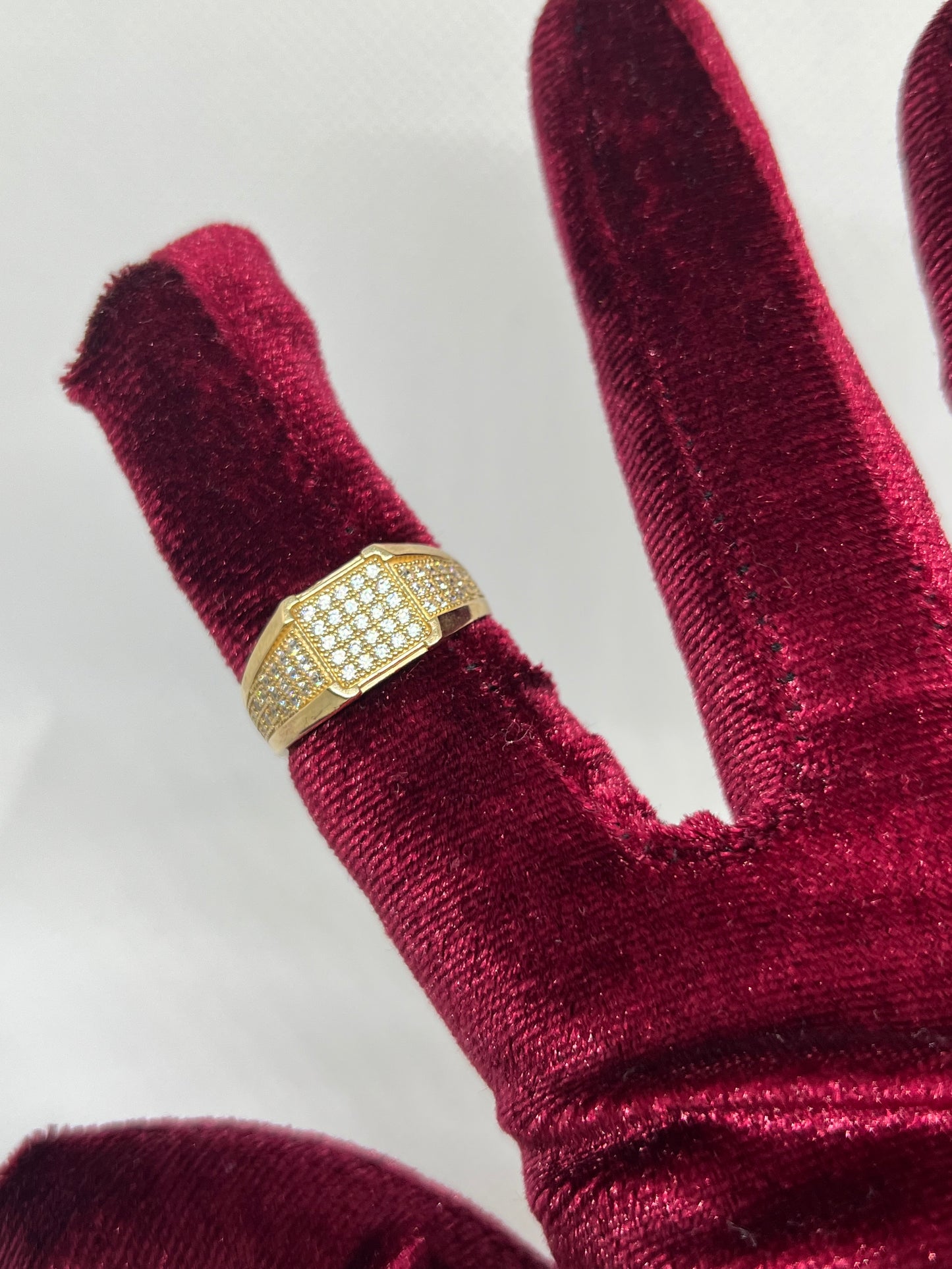 10K Solid Gold Mens Ring - Chain Included