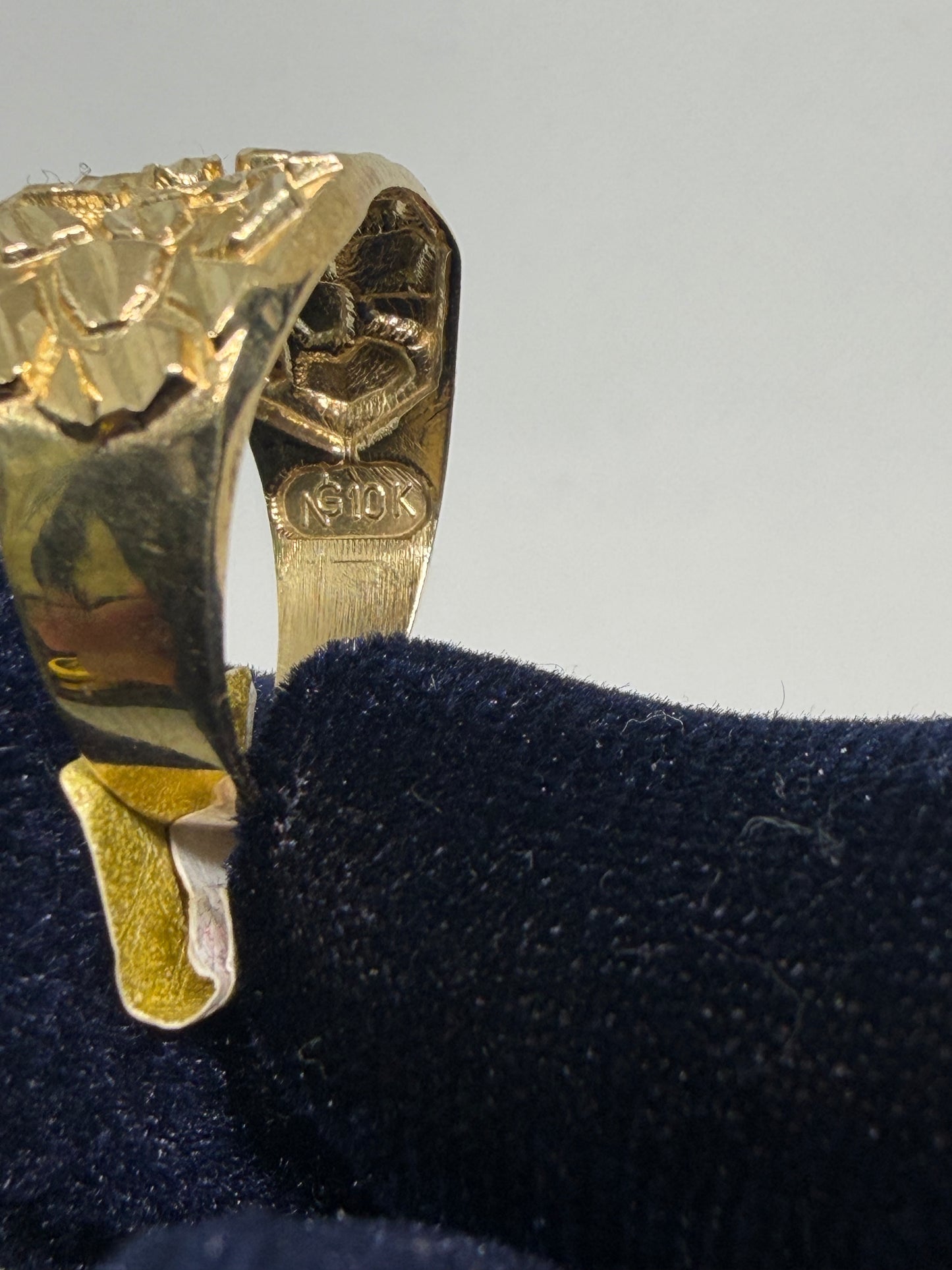 10K Solid Gold Nugget Earring - Size 9