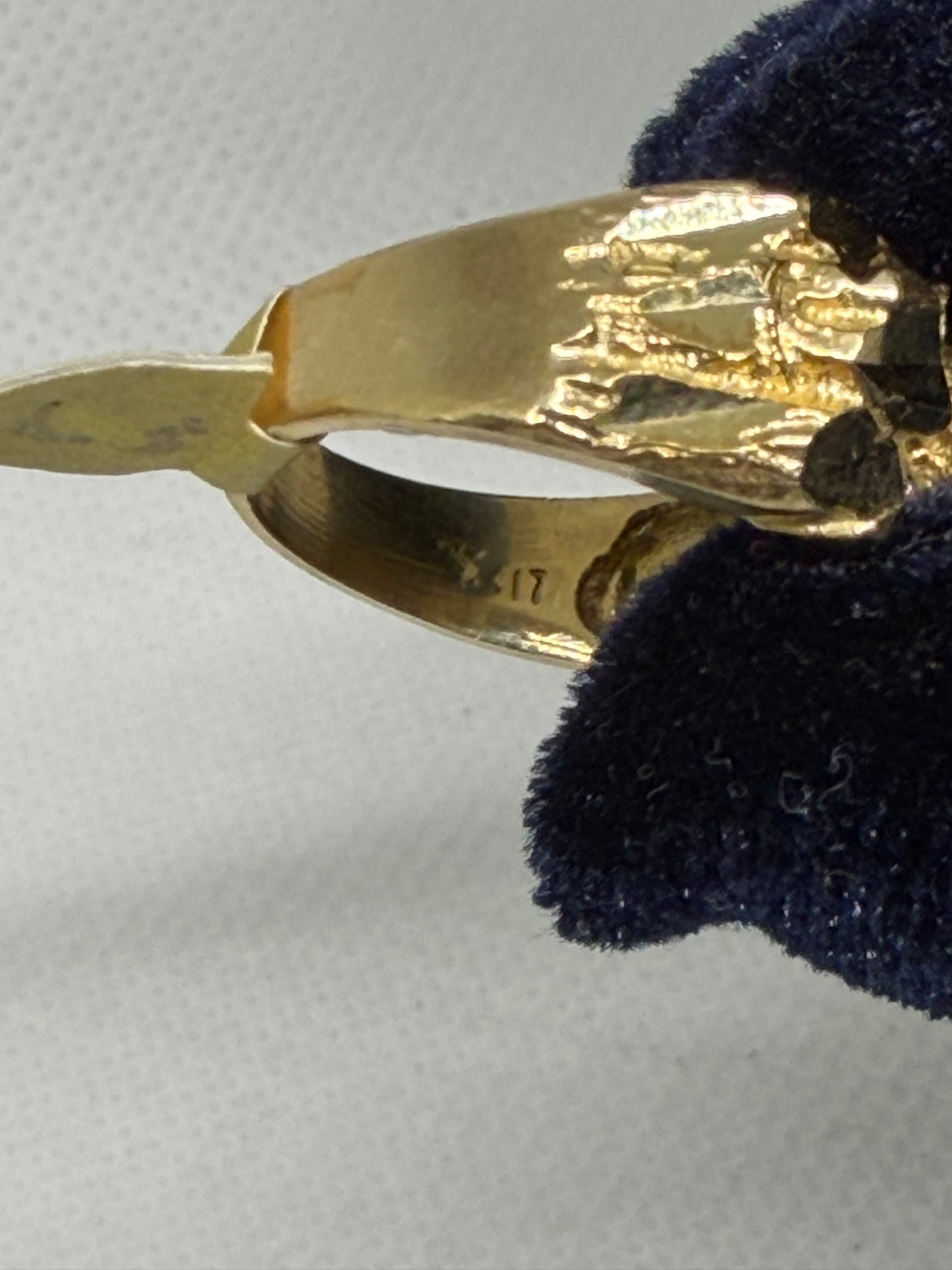10K Solid Gold Nugget Ring - Size 7