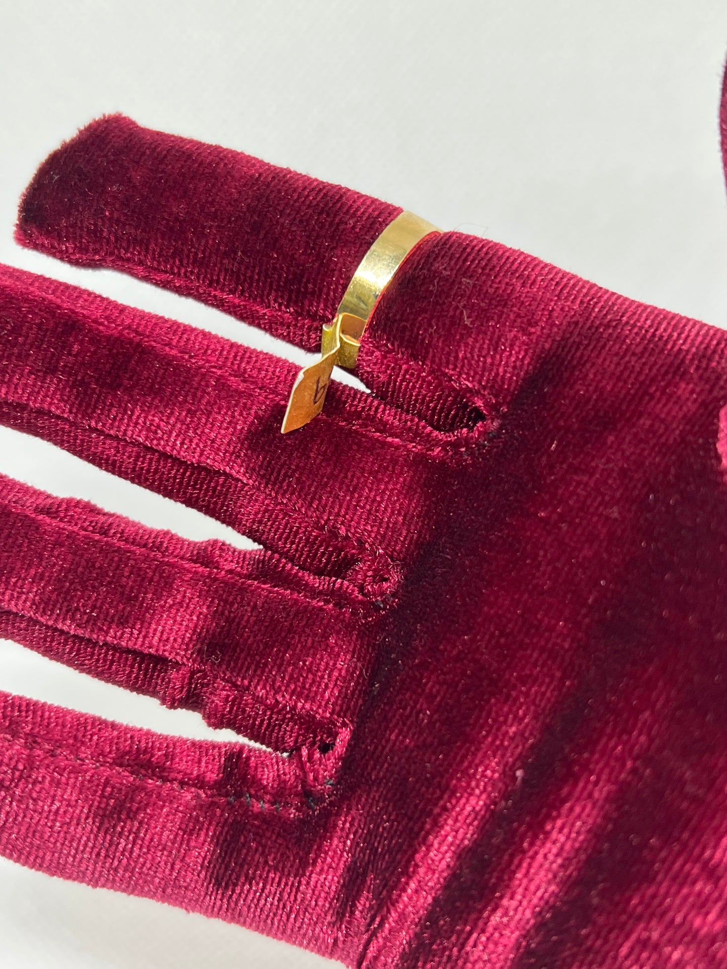 10K Solid Gold Purple Stone Ring
