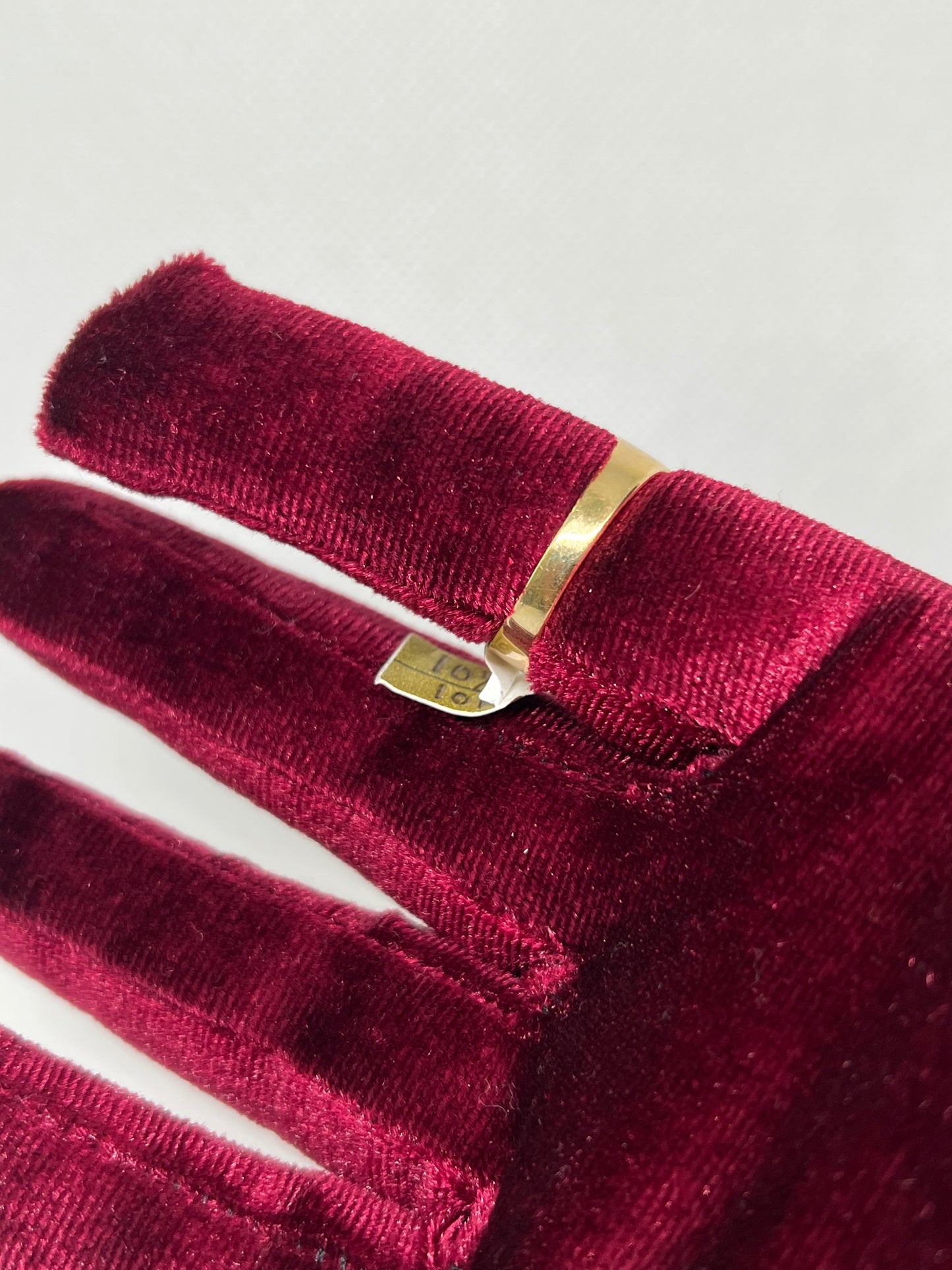 10K Solid Gold Diamond Ring - Chain Included