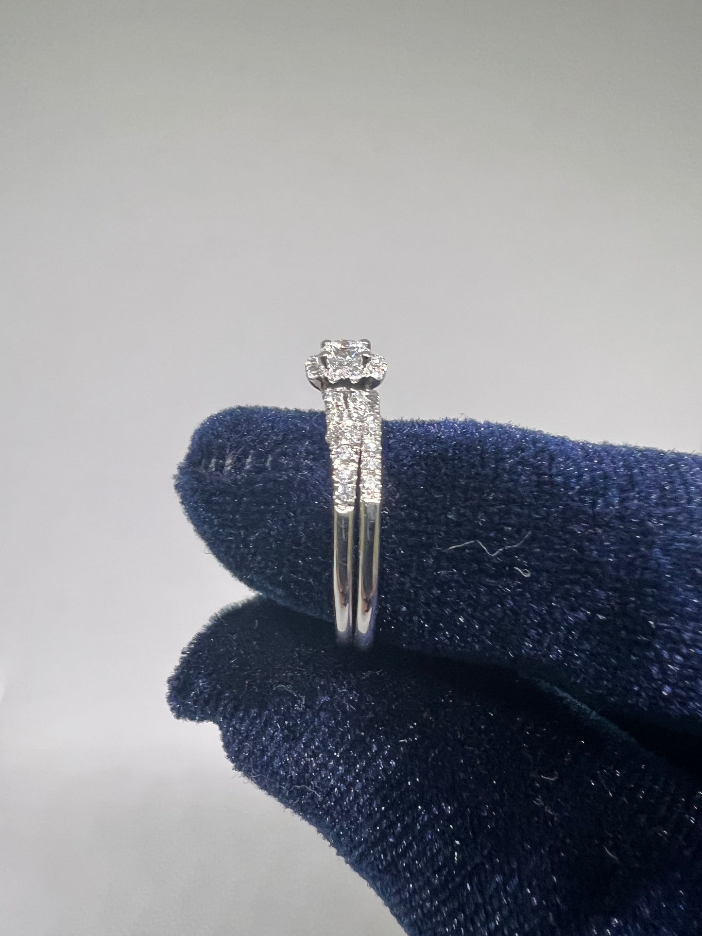 DC CERTIFIED Lab Grown Brilliant Cut Diamond Bridal Set