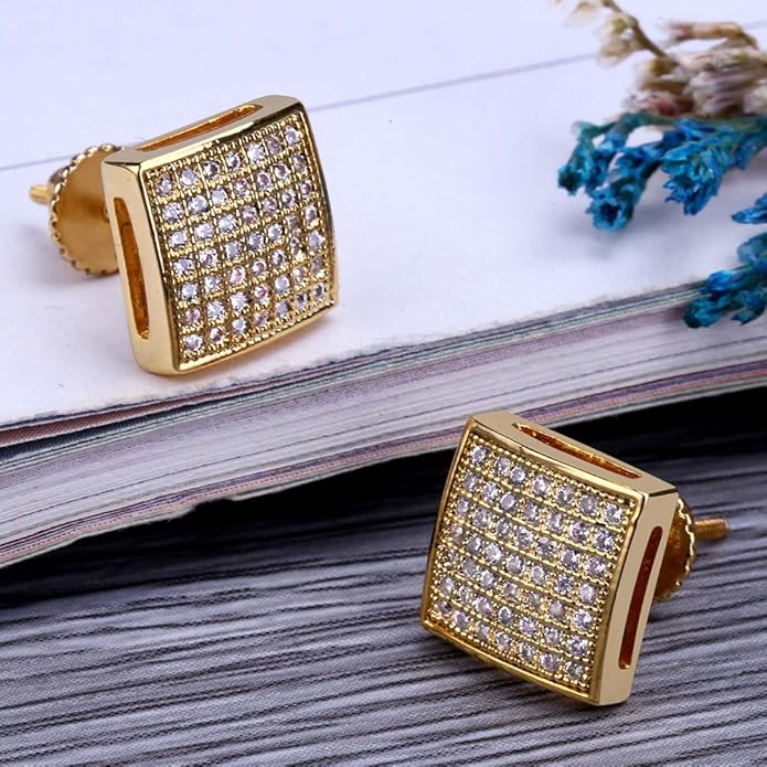 Square Studs in Yellow Gold Vermeil