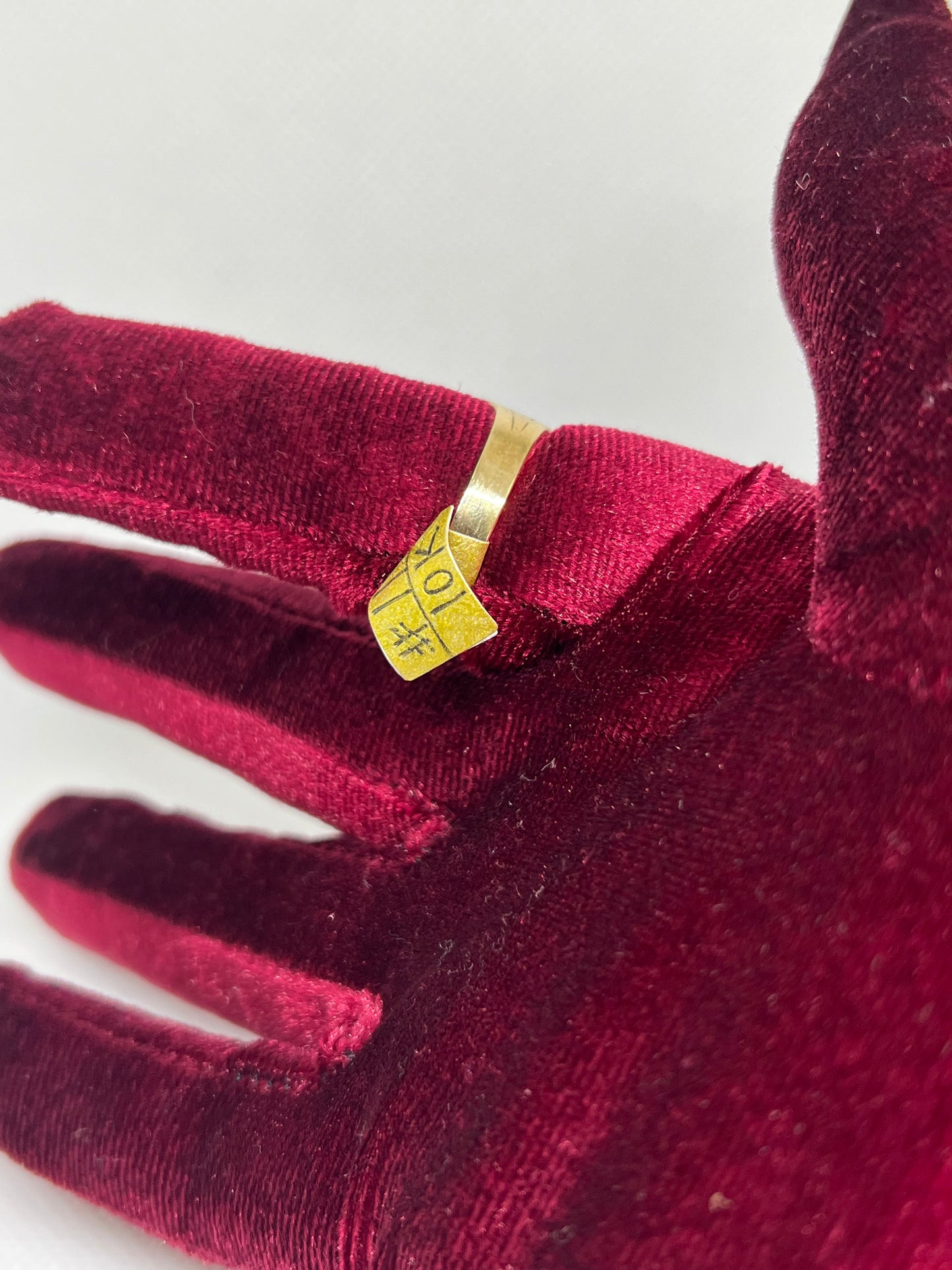 10K Solid Gold Princess Nefertiti Ring - Chain Included