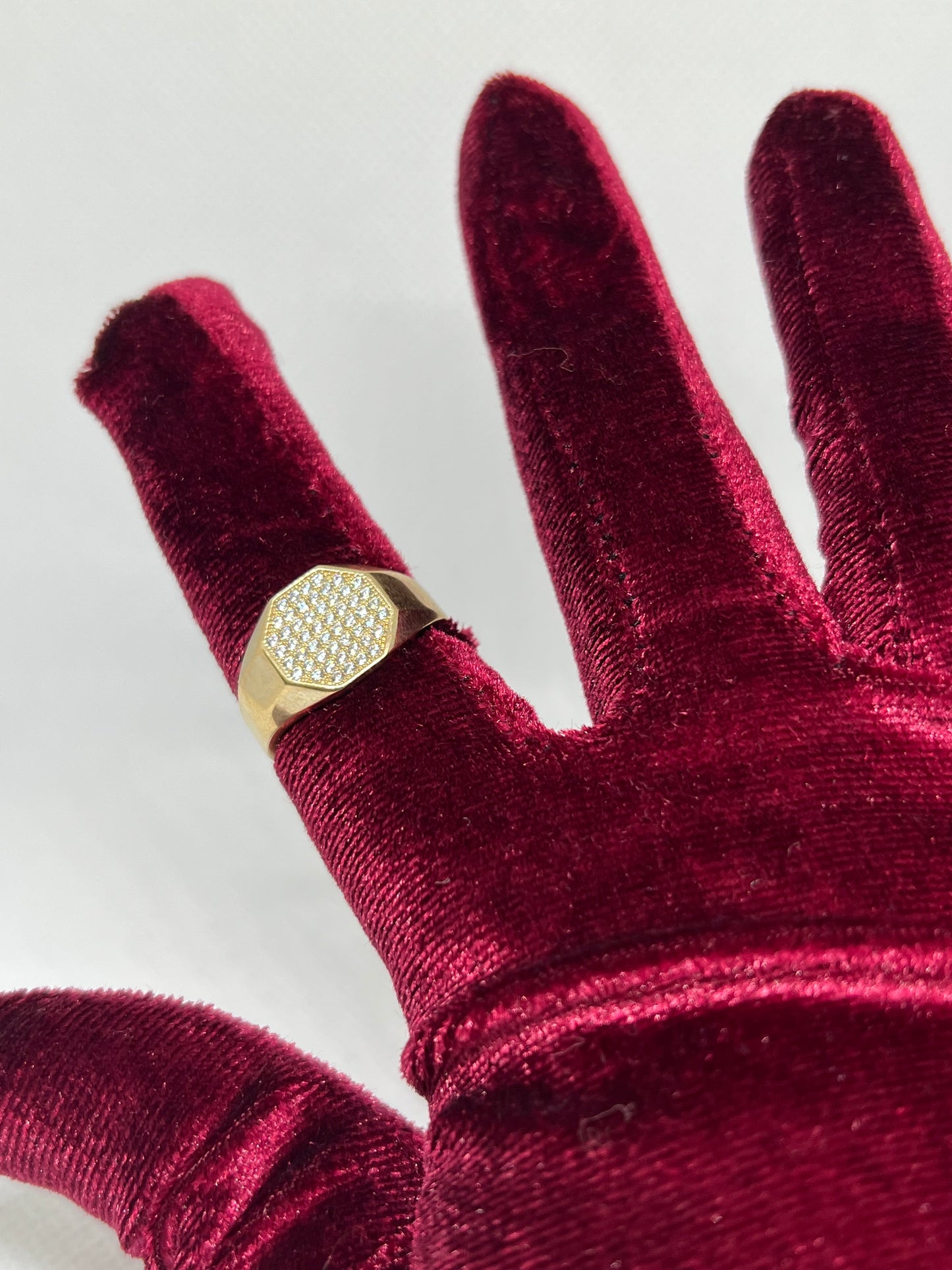 10K Solid Gold Mens Ring - Chain Included