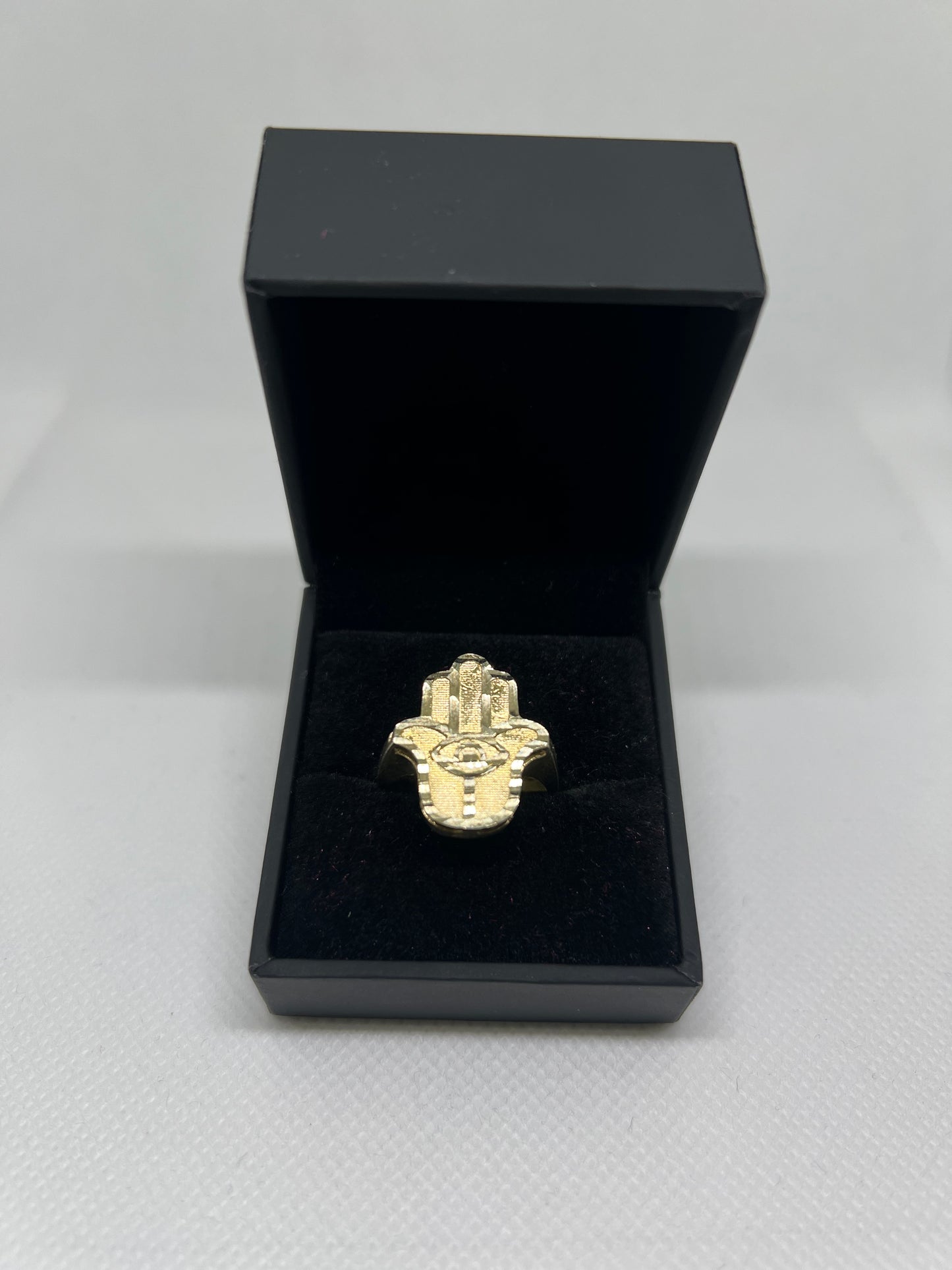 10K Solid Gold Hamza Ring - Chain Included