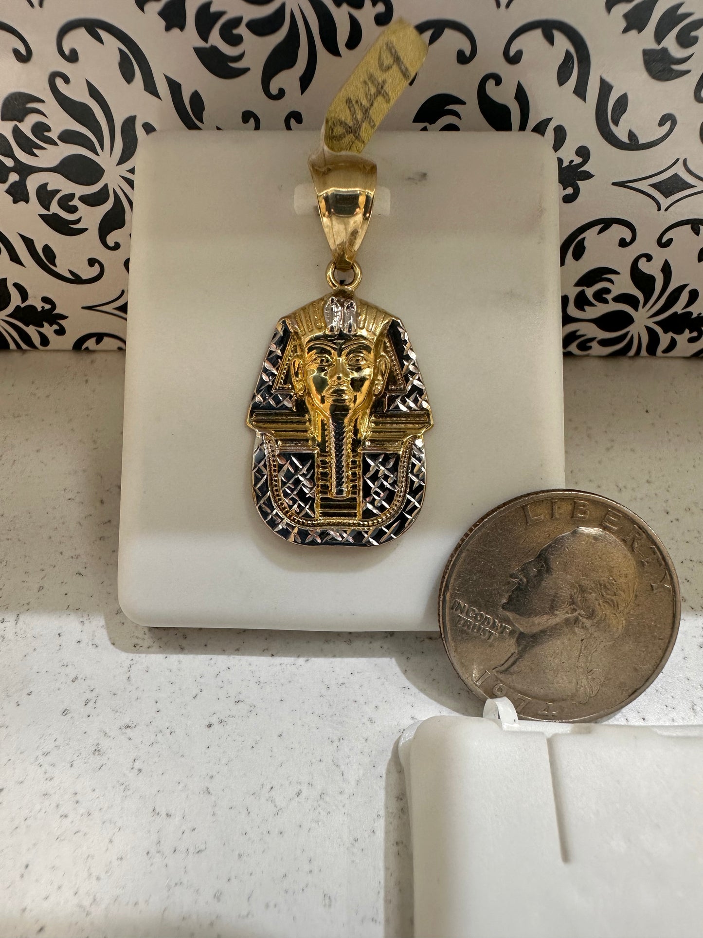 10K Pharaoh Pendant