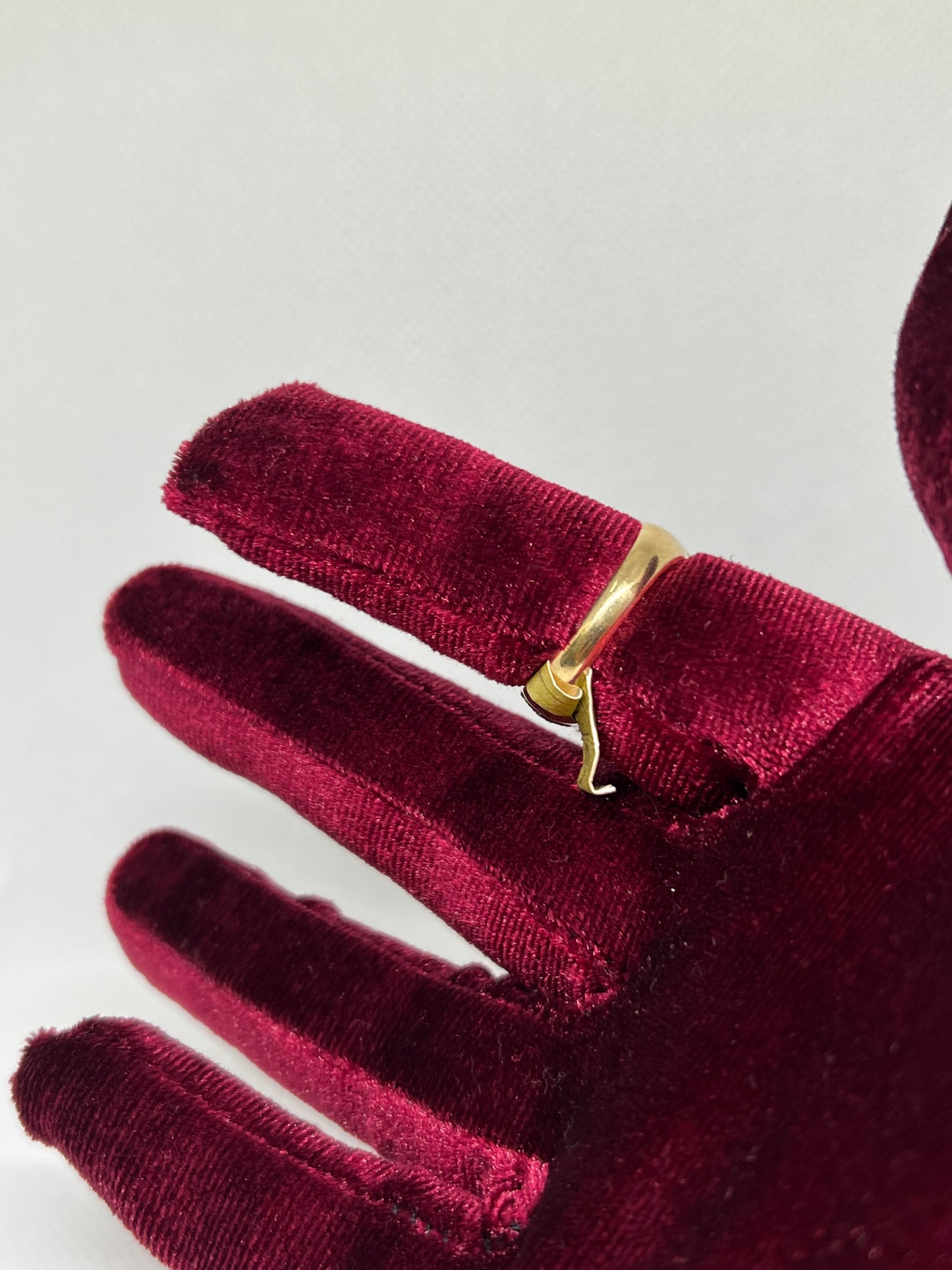 10K Solid Gold Eagle Ring - Chain Included