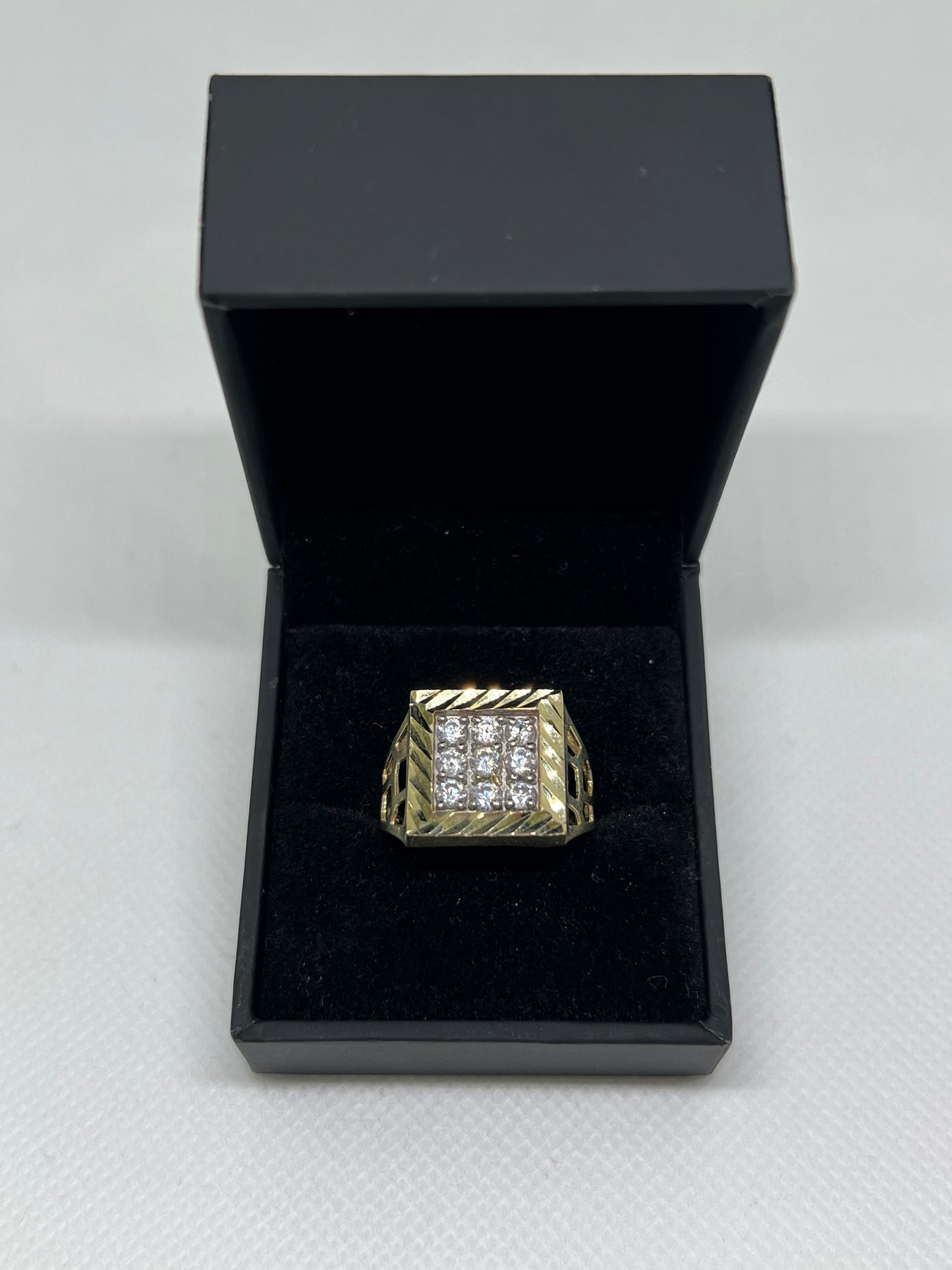 10K Solid Gold Mens Ring - Chain Included
