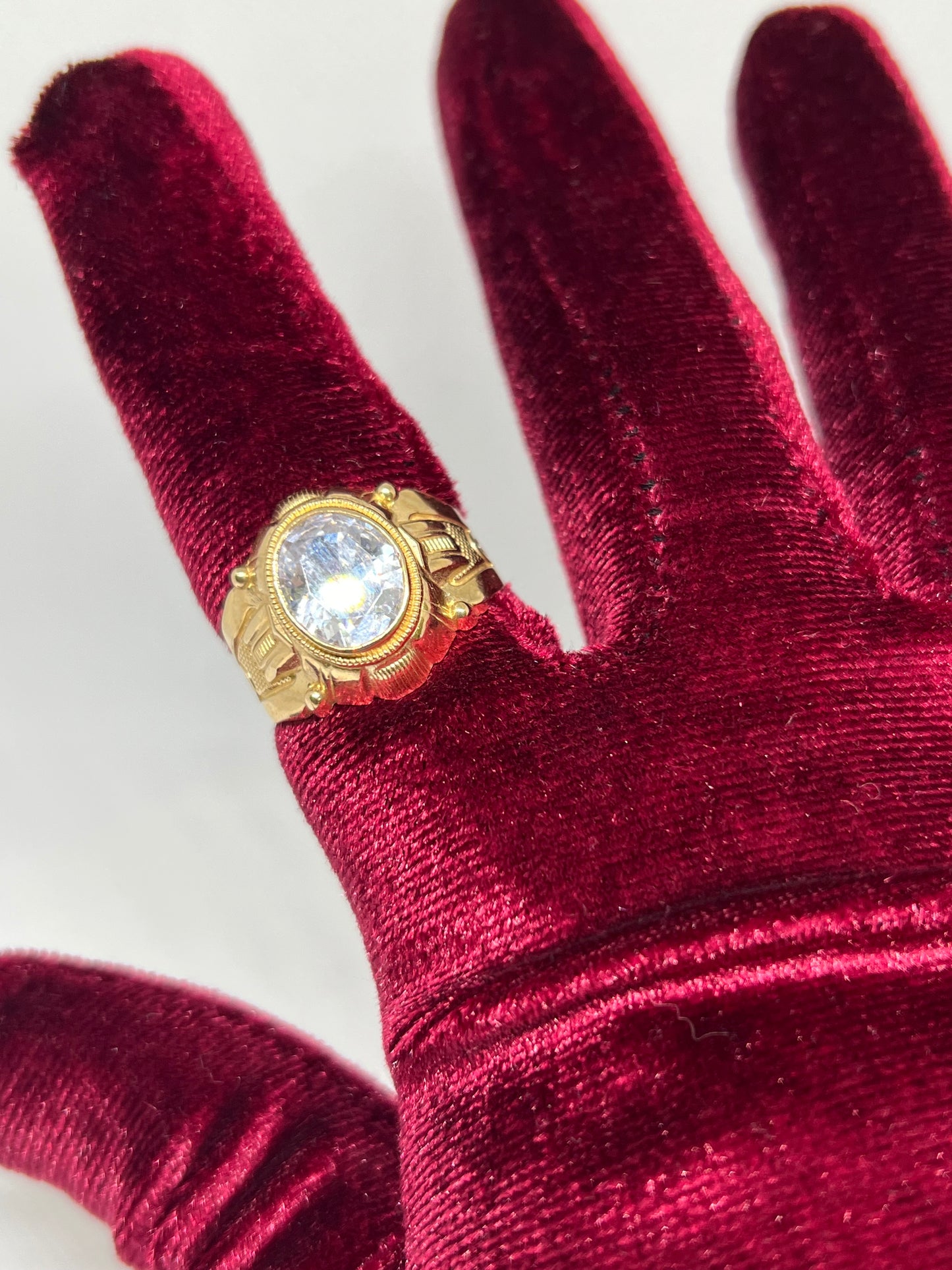 10K Solid Gold Mens Ring - Chain Included