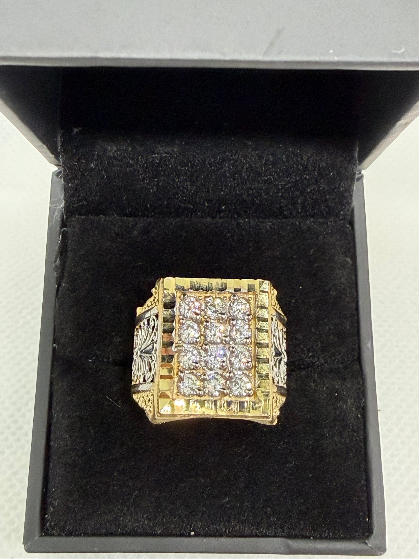 10K Solid Gold Glacier Ring - Size 10