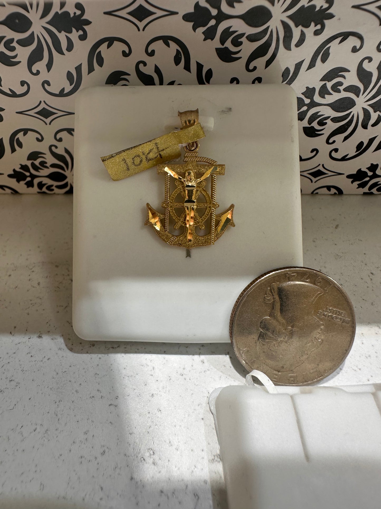 10K Crucifix Anchor Pendant