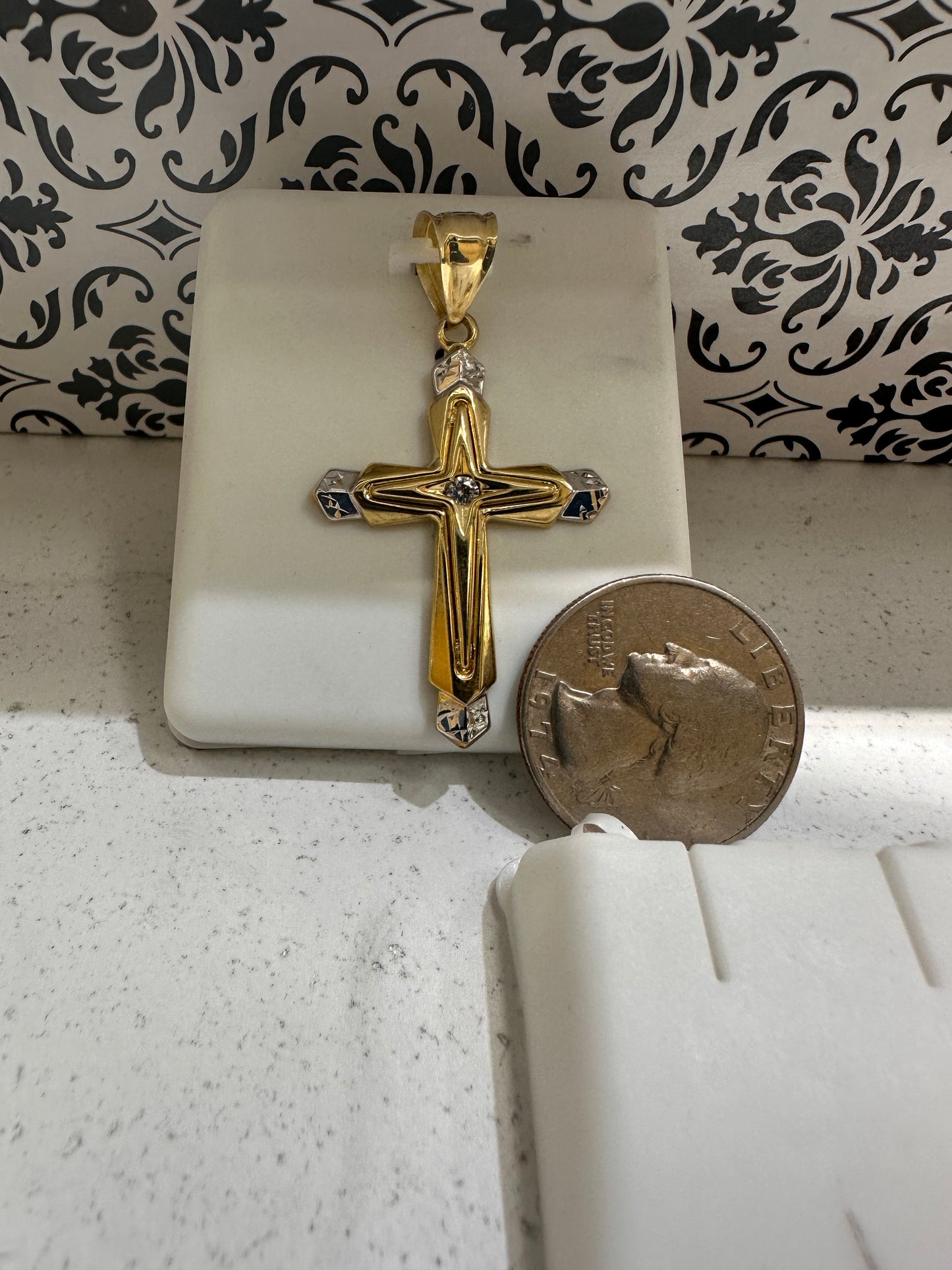 10K Cross Pendant
