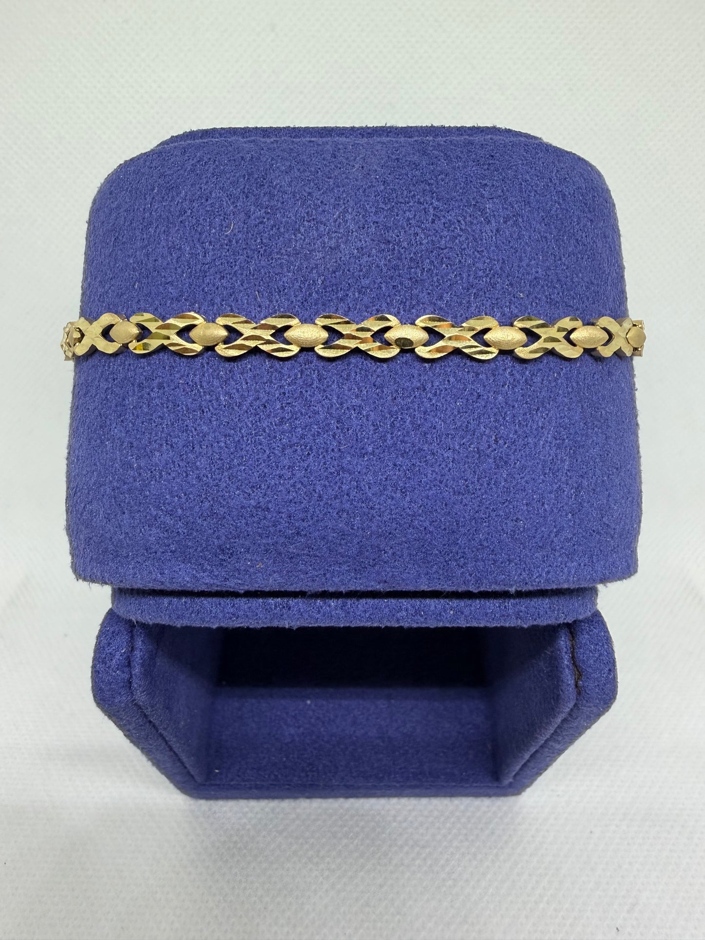 10K Solid Gold Infinity Bracelet - 7.5 Inches