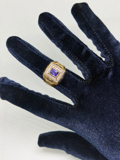10K Solid Gold Purple Stone Ring - Size 10.5