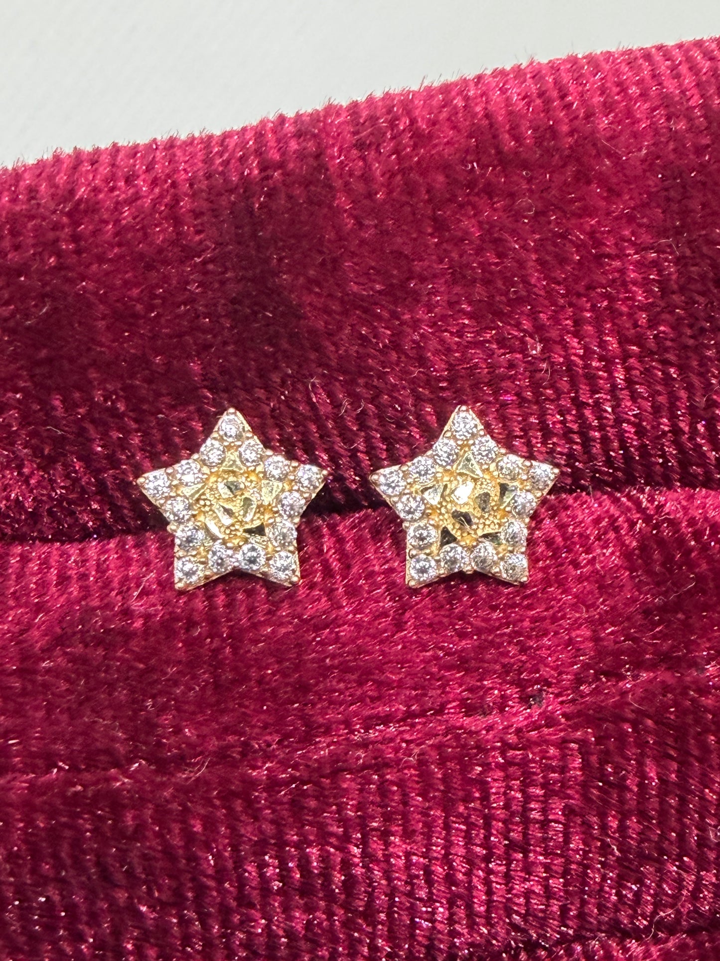 10K Glacier Cut Star Nugget Earrings