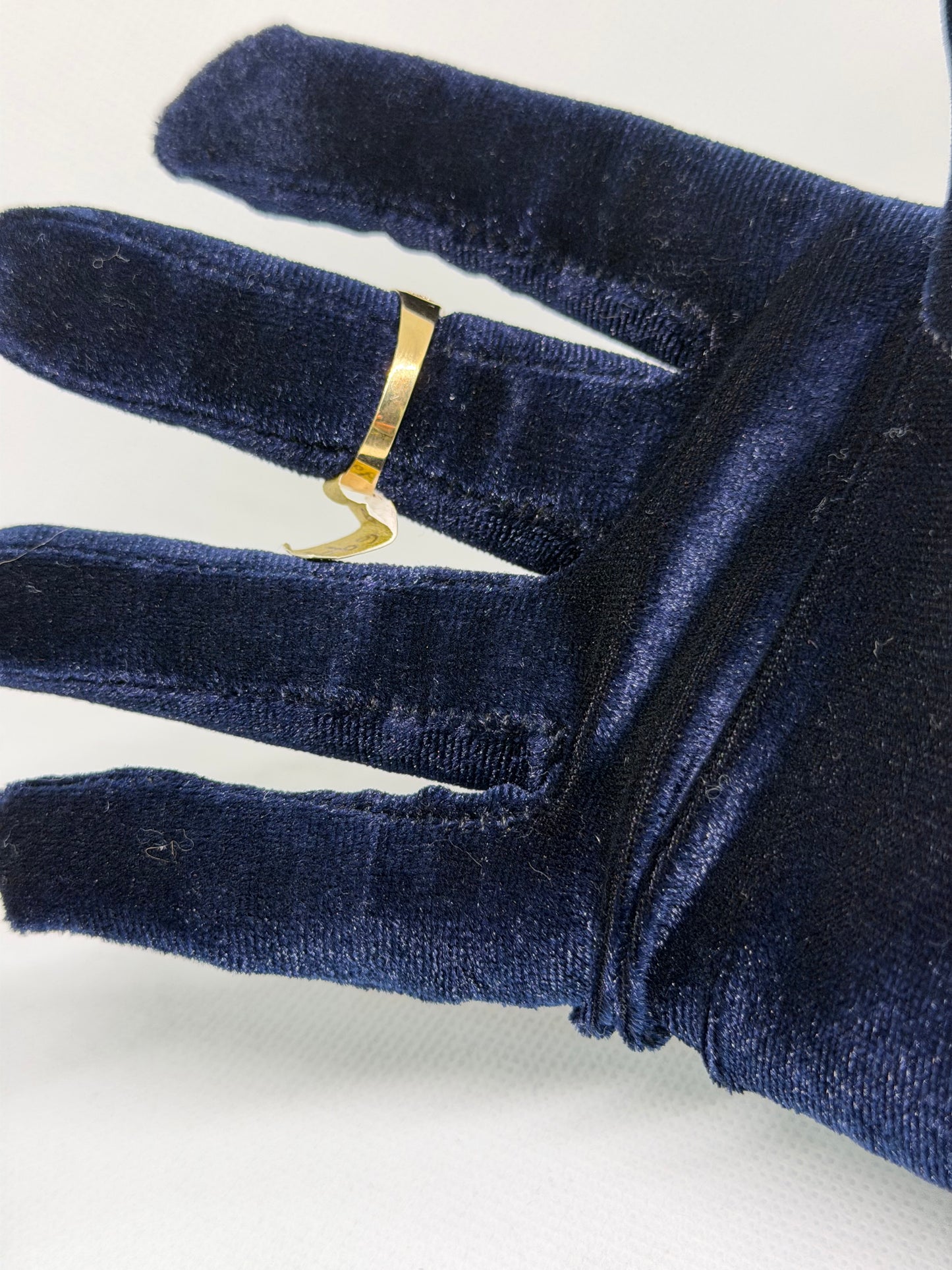 10K Solid Gold Glacier Ring - Size 10