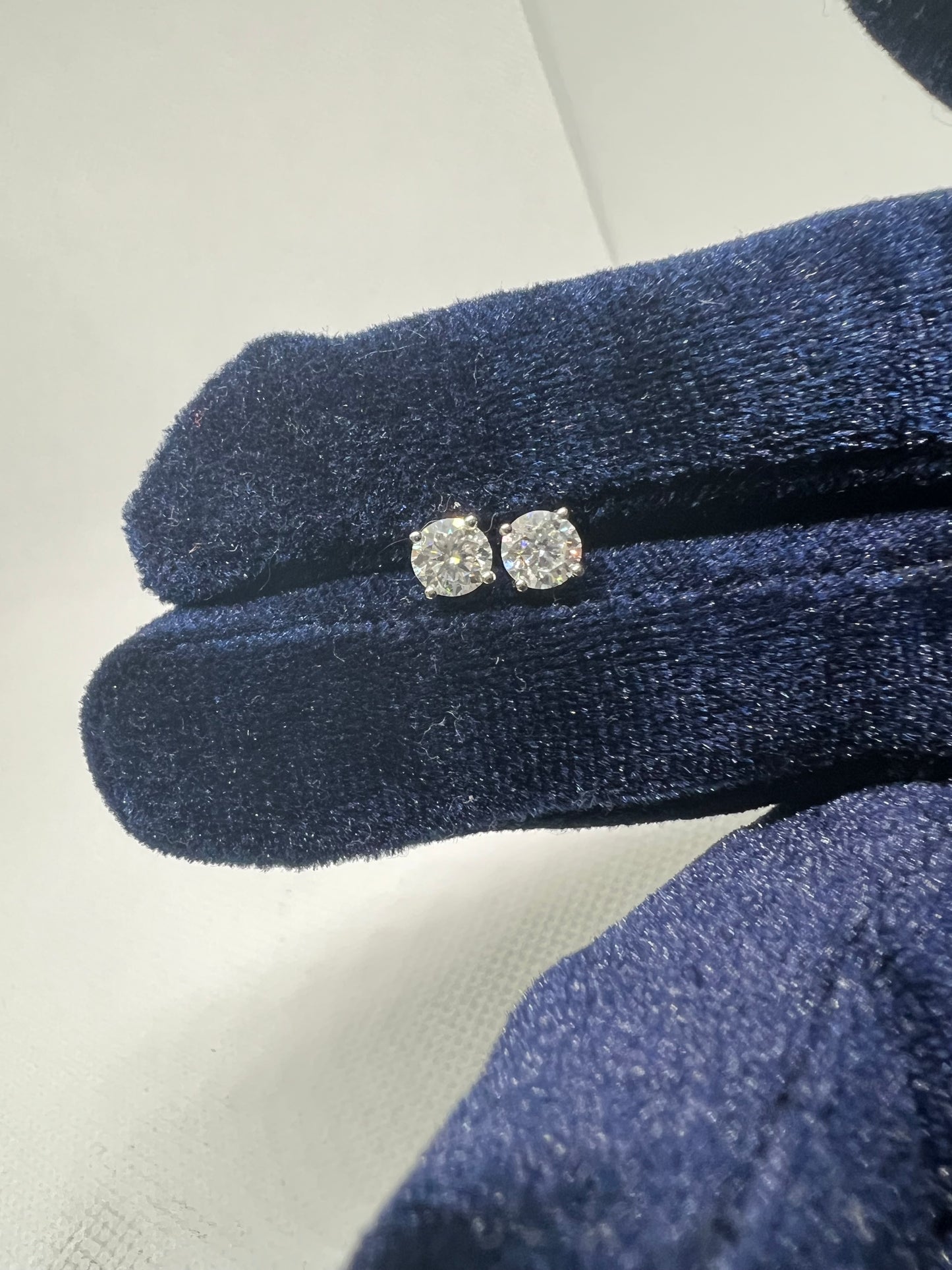 14K White Gold 1 Ct Lab Grown Diamond Earrings - IGI CERTIFIED