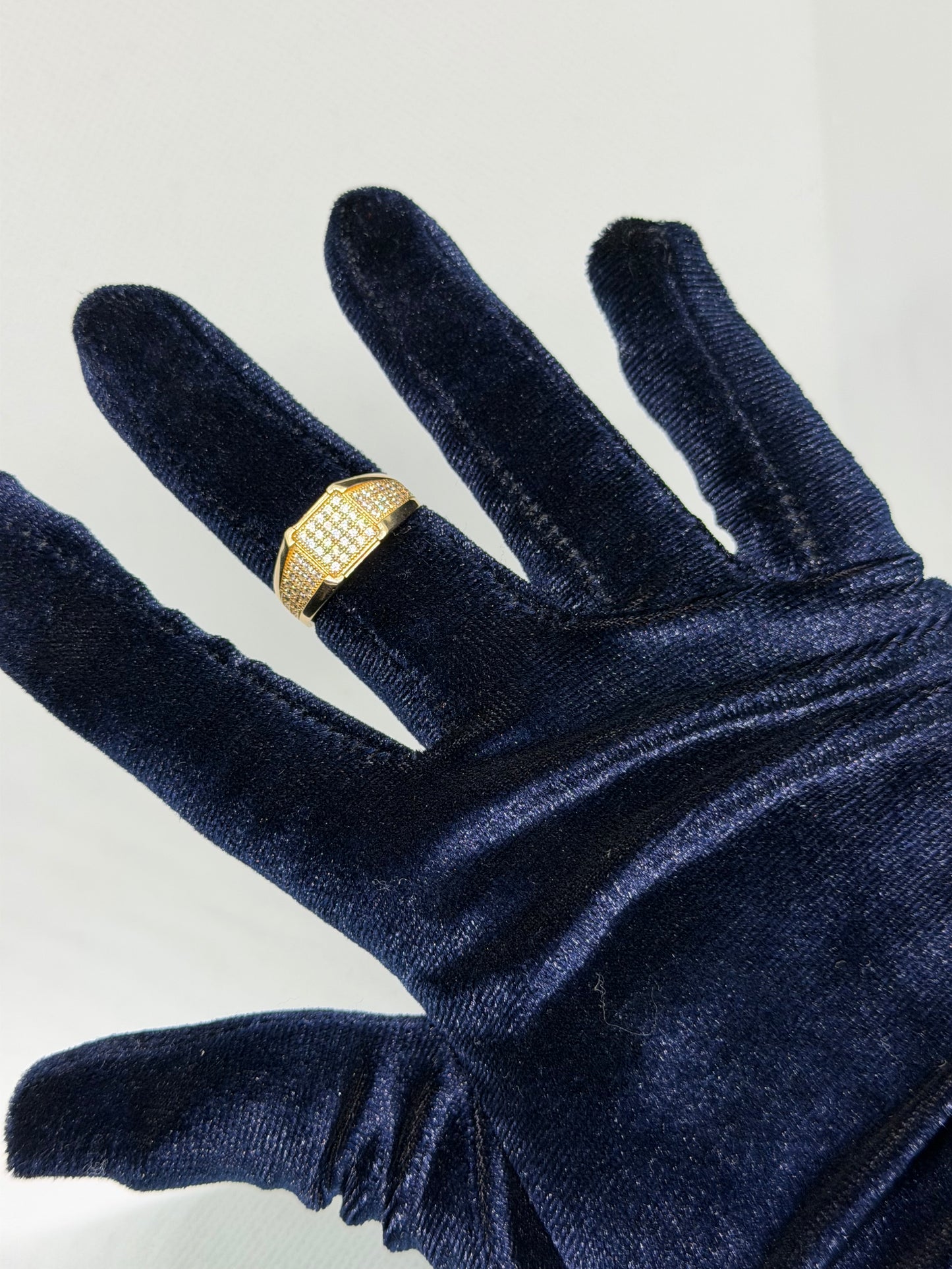 10K Solid Gold Glacier Ring - Size 10