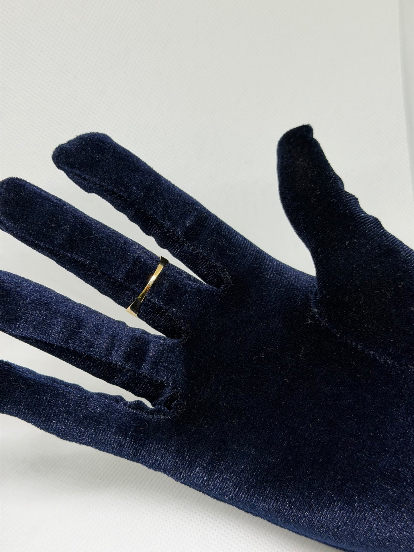 10K Solid Gold Nugget Ring - Size 11