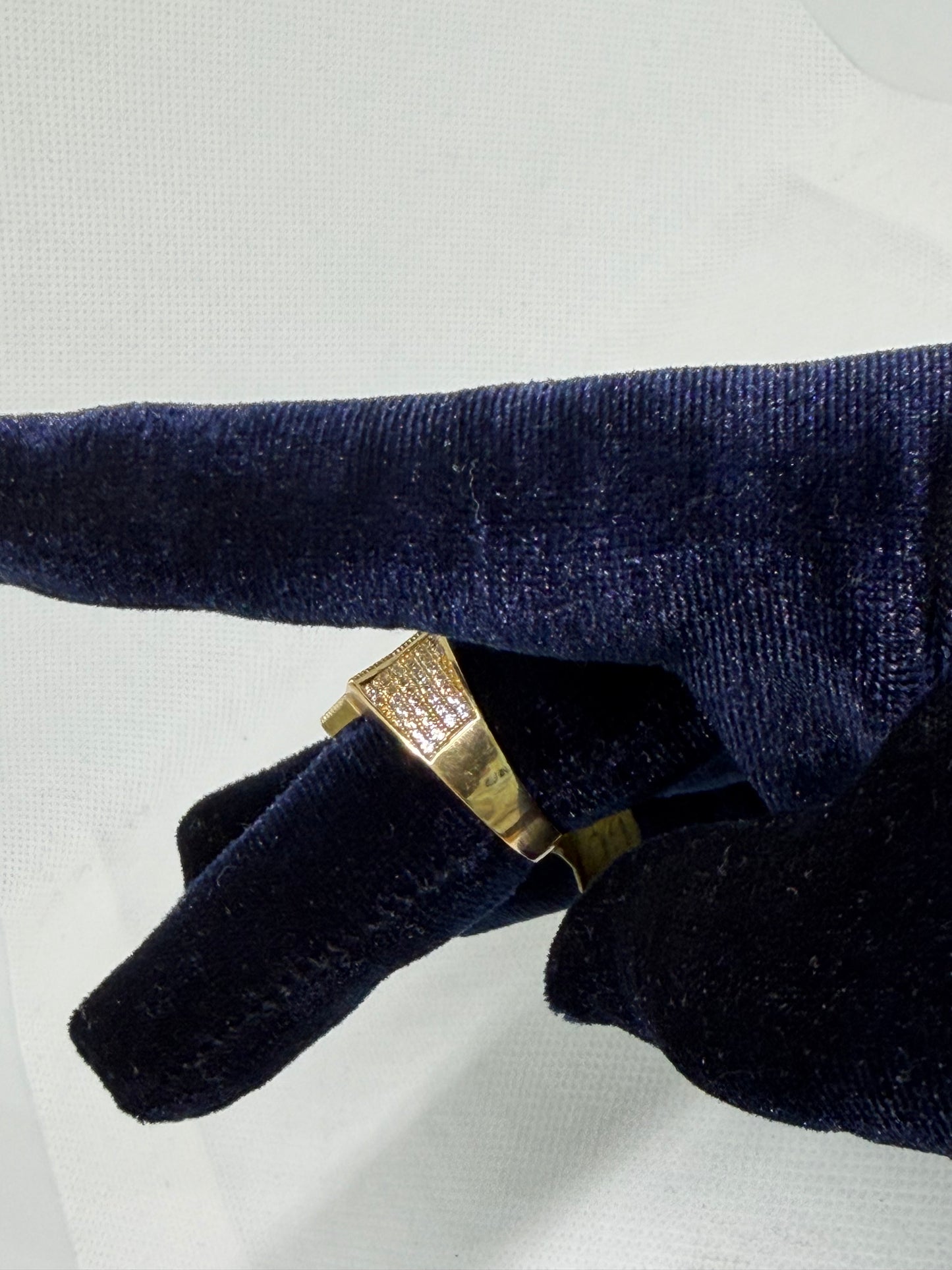 10K Solid Gold Glacier Star Ring - Size 10