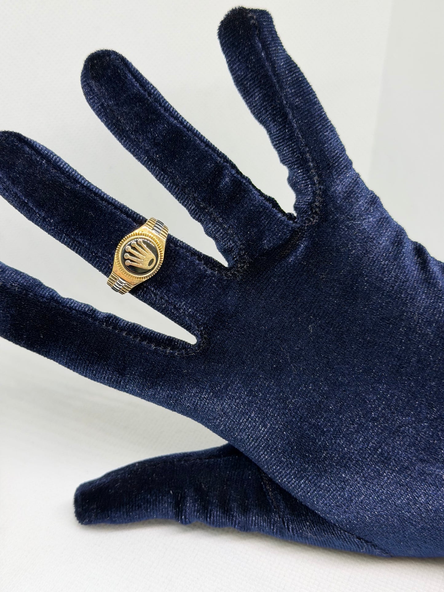 10K Solid Gold Crown Ring - Size 11