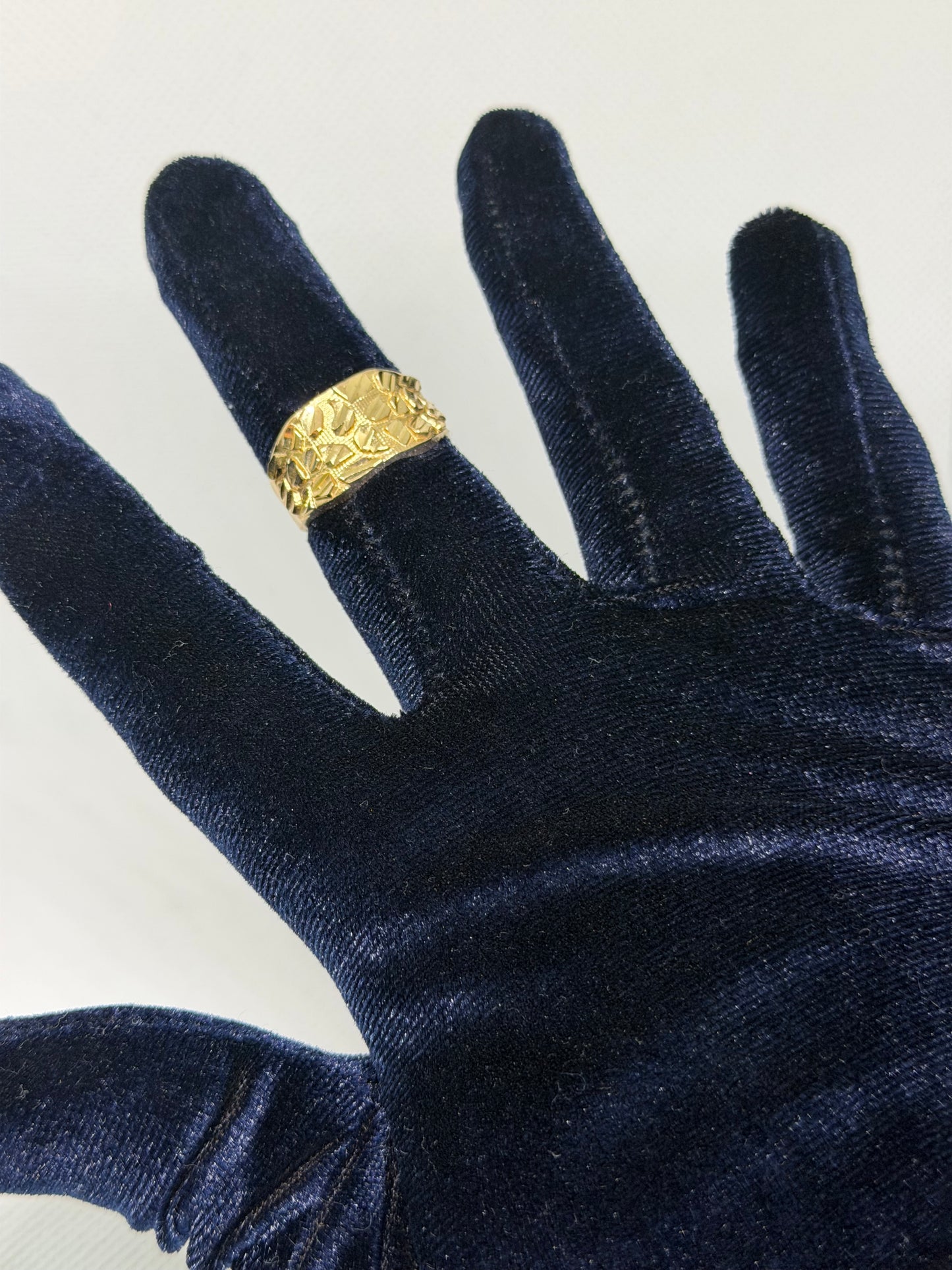 10K Solid Gold Nugget Earring - Size 9