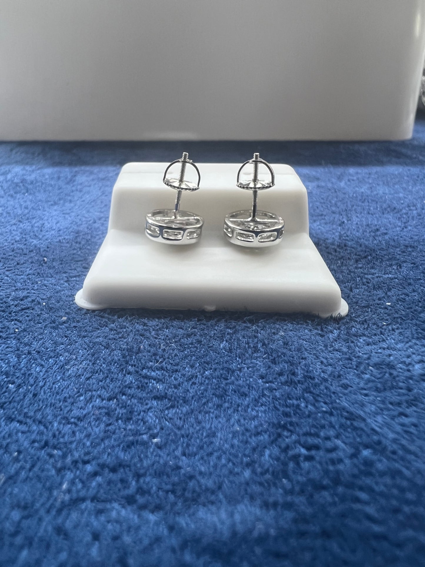 Circle Cluster Moissanite Earrings