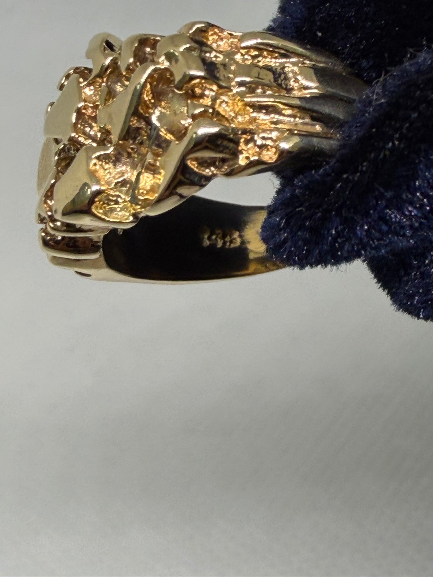 14K Solid Gold Nugget Ring - Size 8