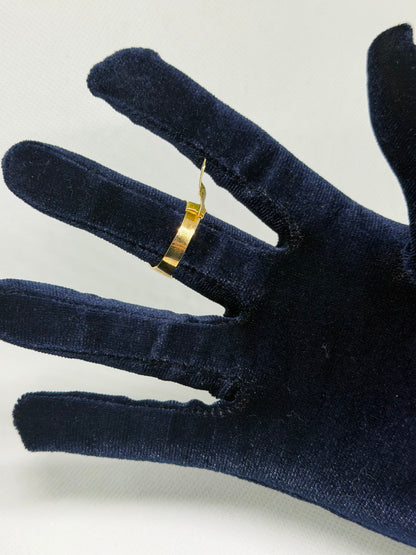 10K Solid Gold Purple Stone Ring - Size 10.5