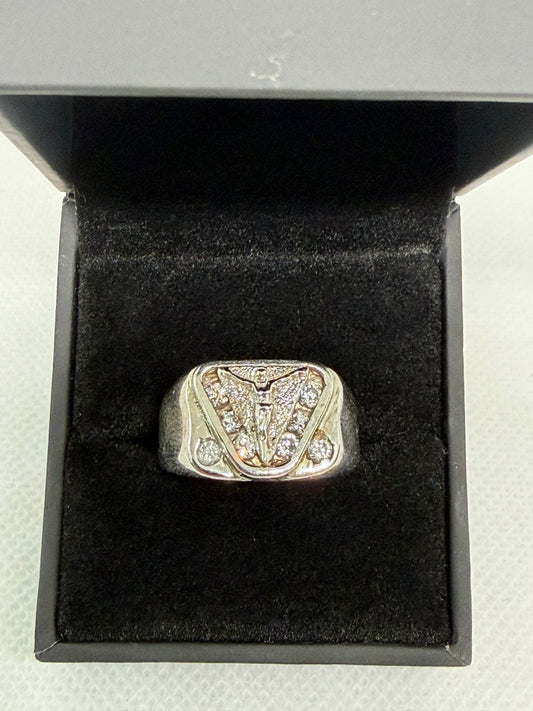 10K Solid White Gold Crucifix Ring - Size 9