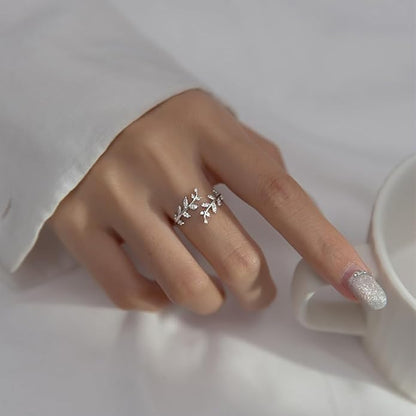 Stackable Leaf Ring in Silver