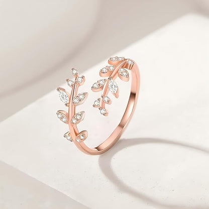 Stackable Leaf Ring in Rose Gold