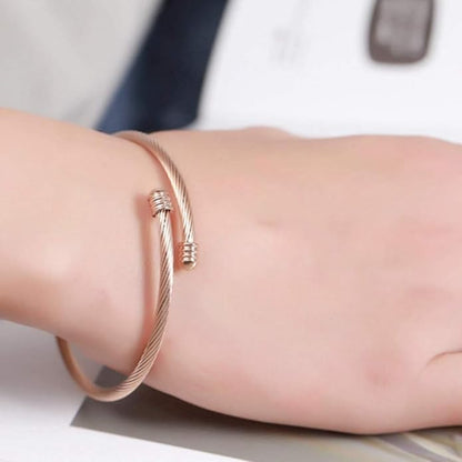 Adjustable Bangle in Rose Gold