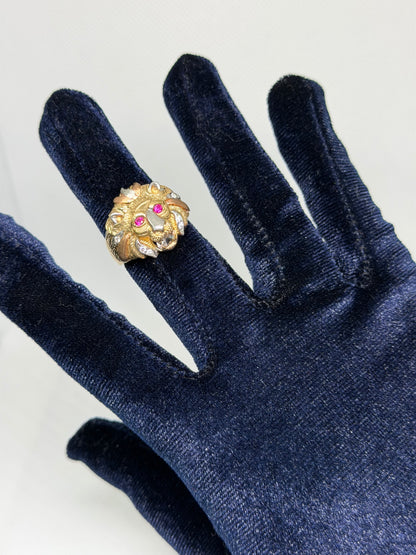10K Solid Gold Lion Head Ring - Size 9