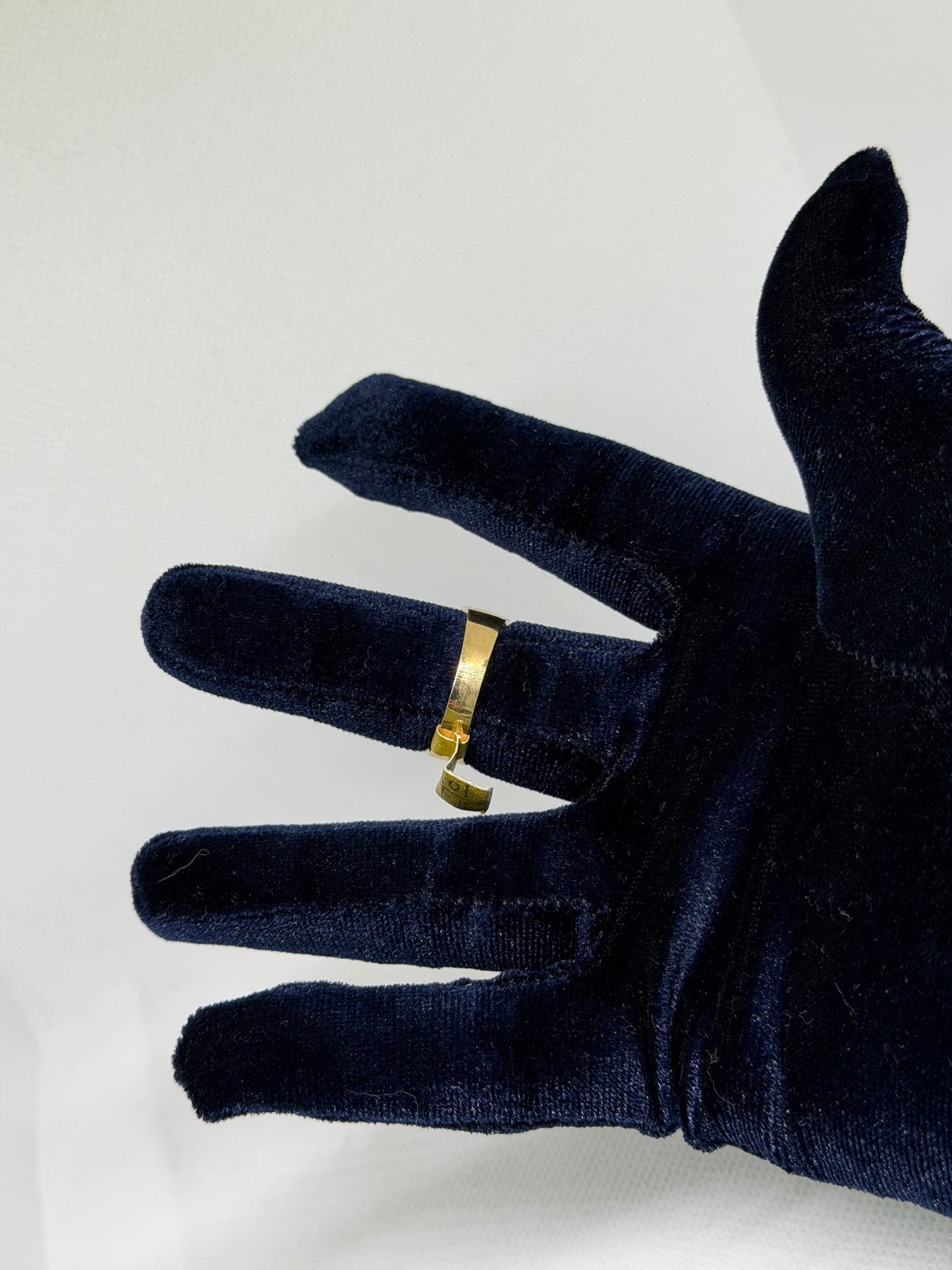 10K Solid Gold Glacier Star Ring - Size 10