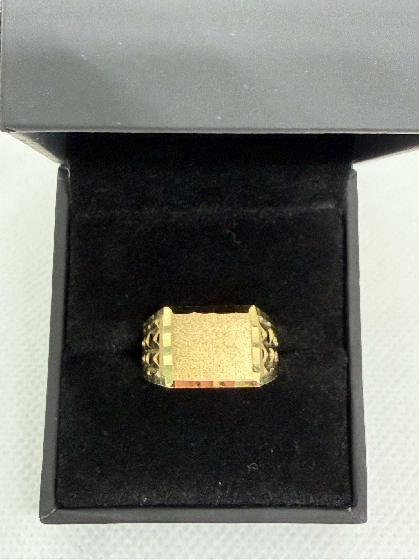 10K Solid Gold Plate Ring - Size 9