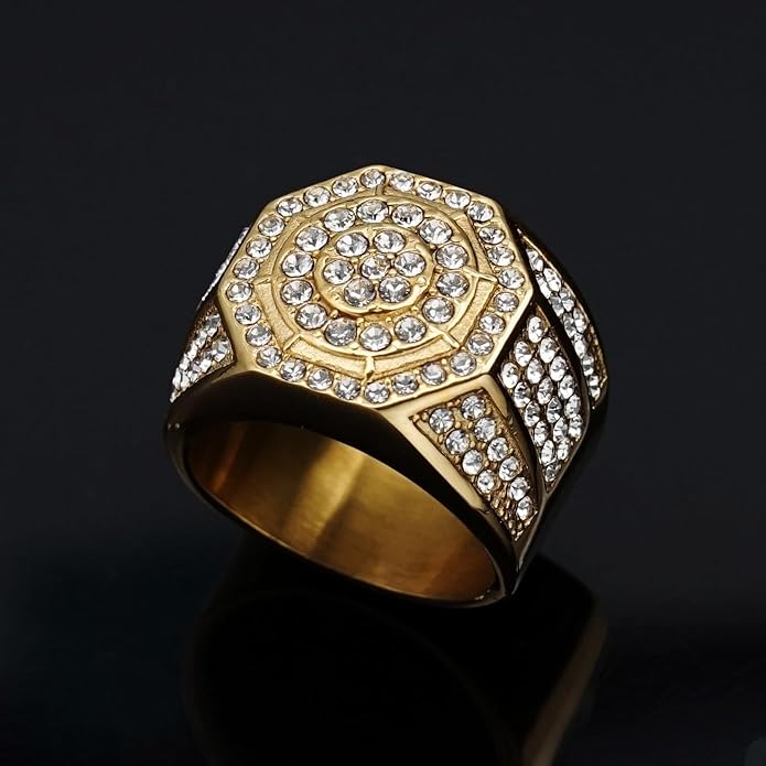 Diamond Ring in Gold