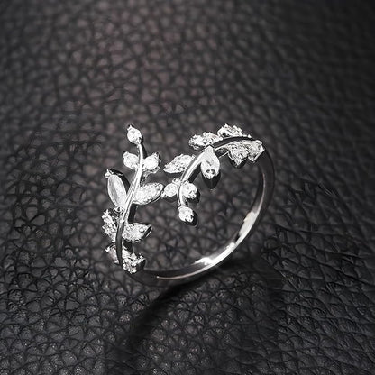 Stackable Leaf Ring in Silver