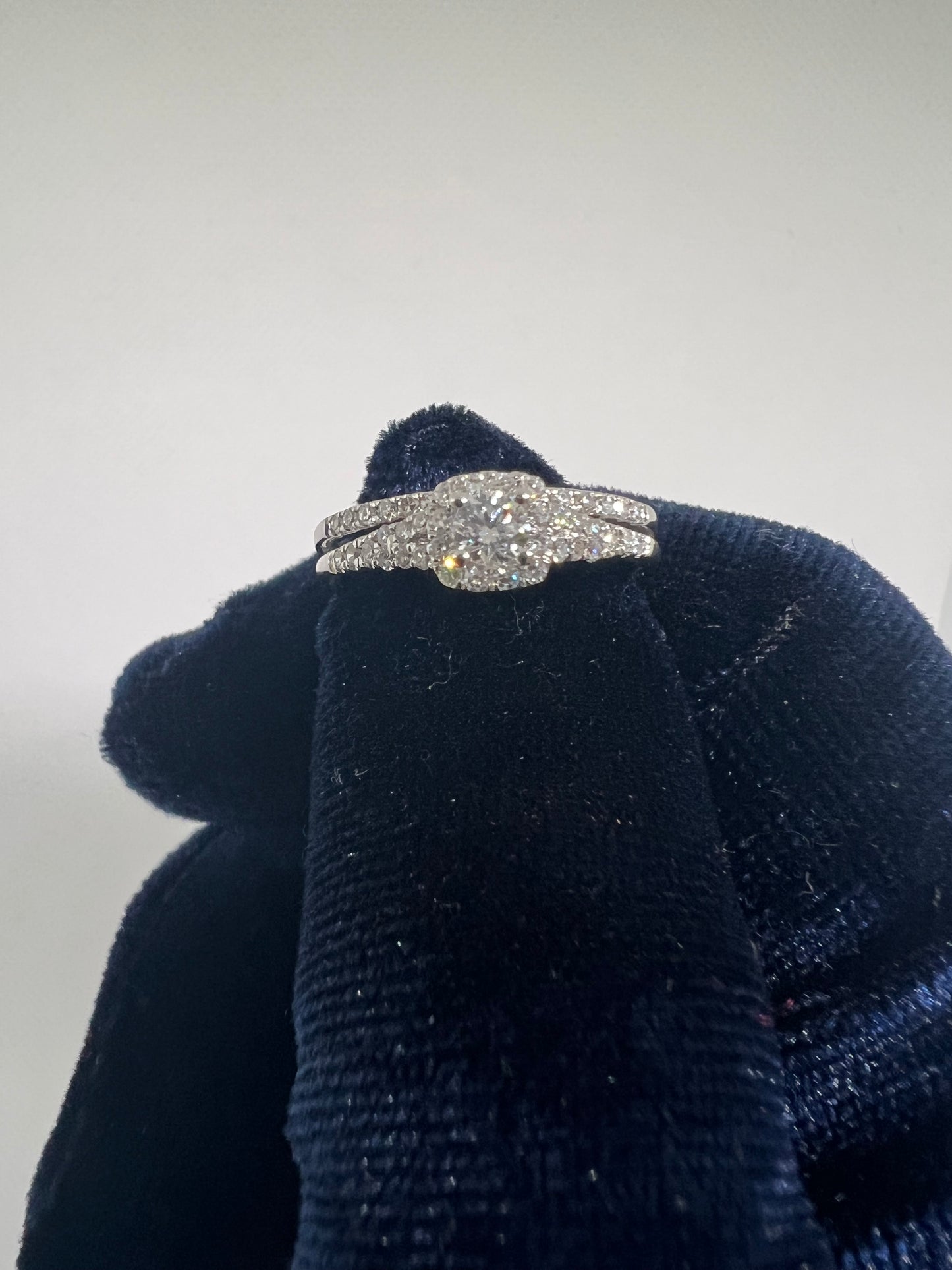 DC CERTIFIED Lab Grown Brilliant Cut Diamond Bridal Set
