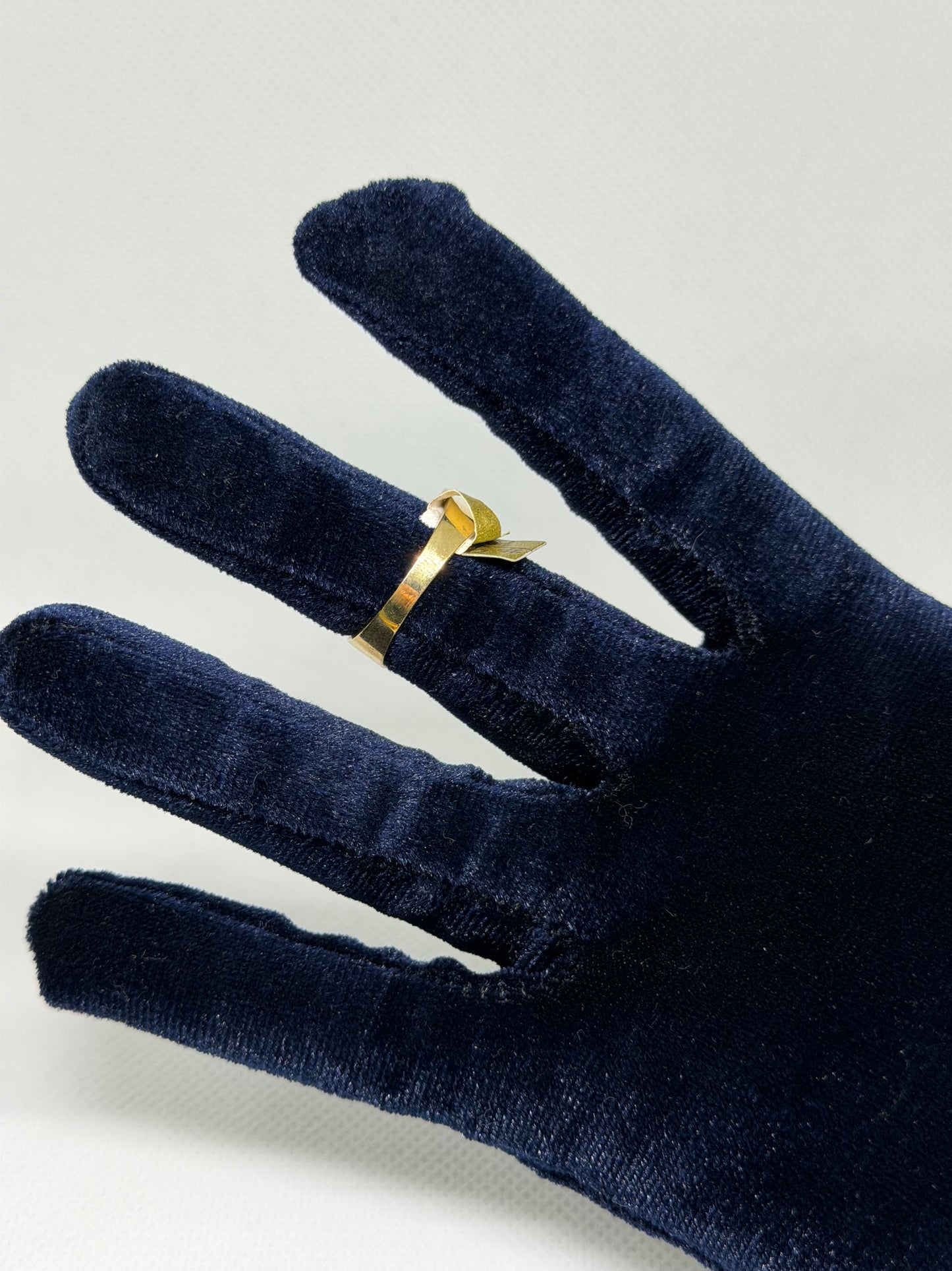 10K Solid Gold Boss Ring - Size 9