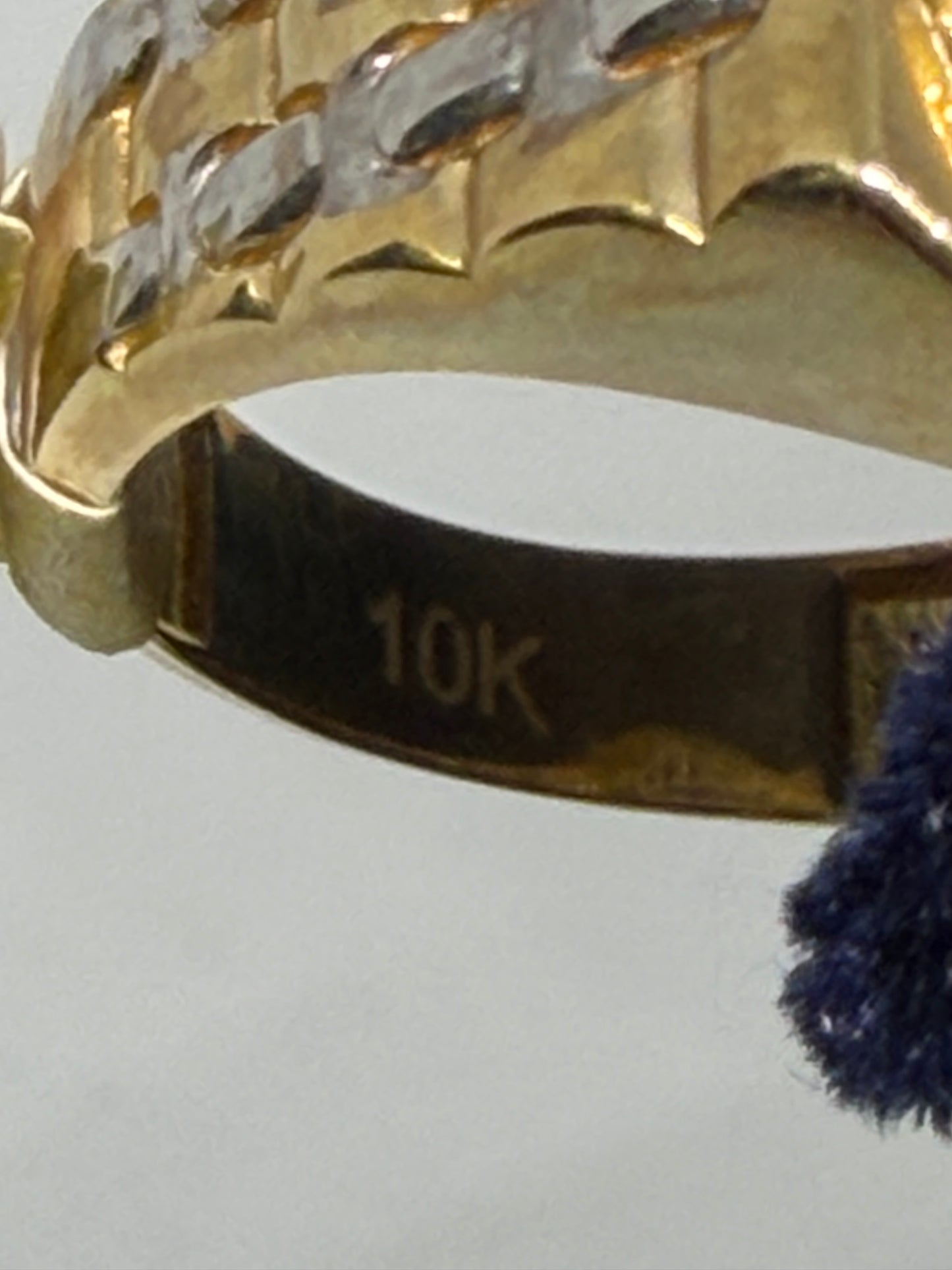 10K Solid Gold Jesus Head Ring - Size 10.5