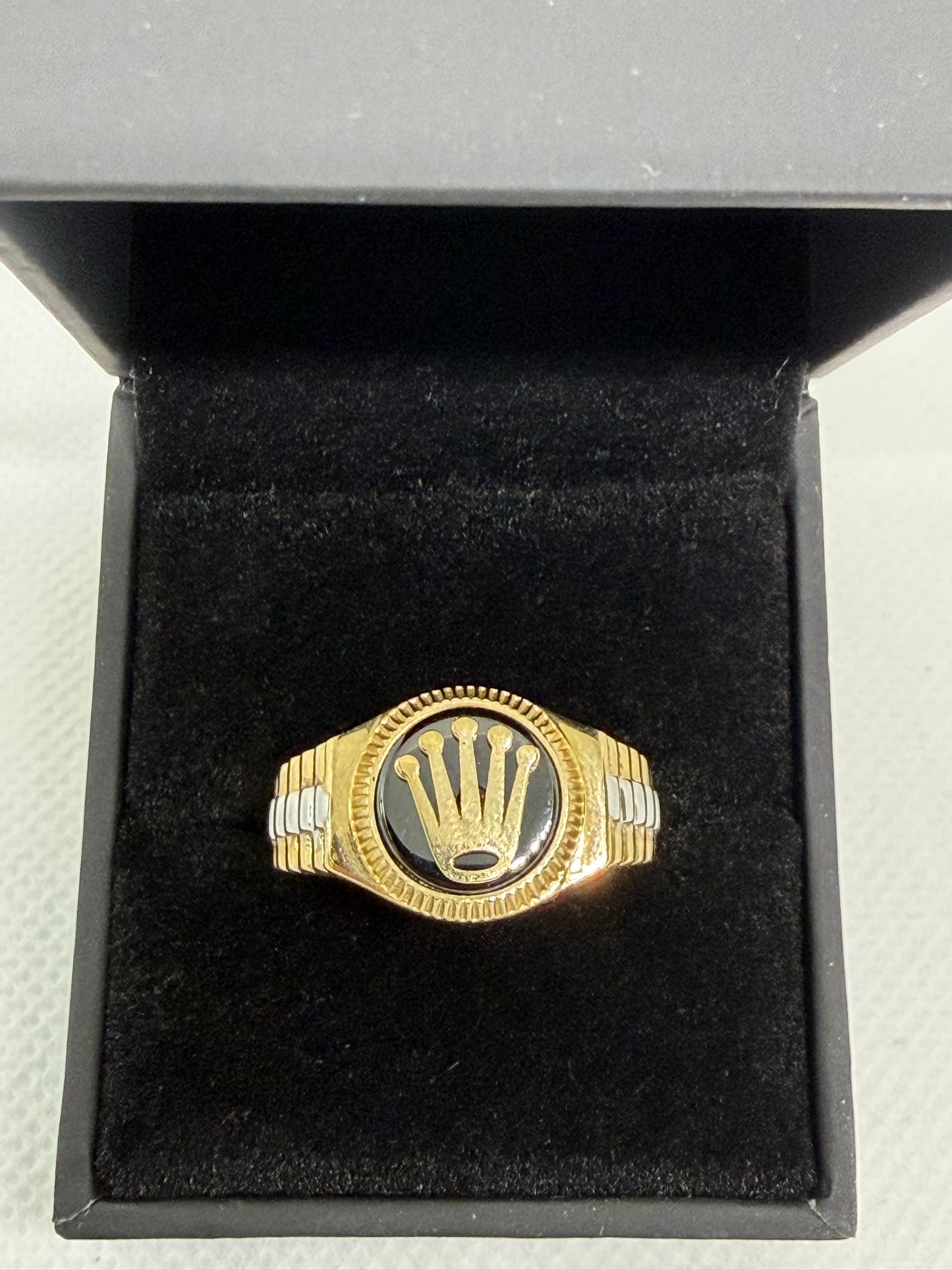 10K Solid Gold Crown Ring - Size 11