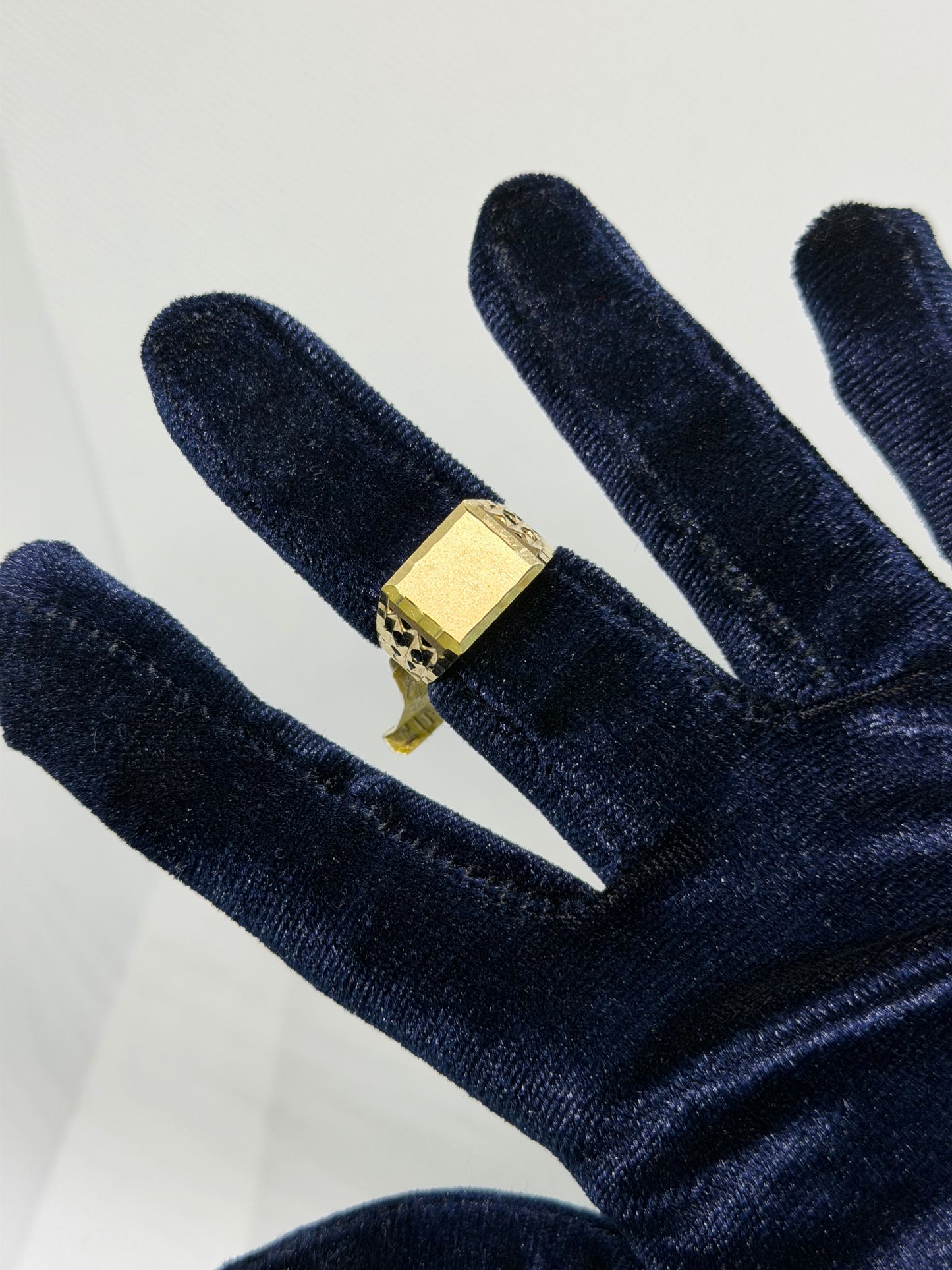 10K Solid Gold Plate Ring - Size 9