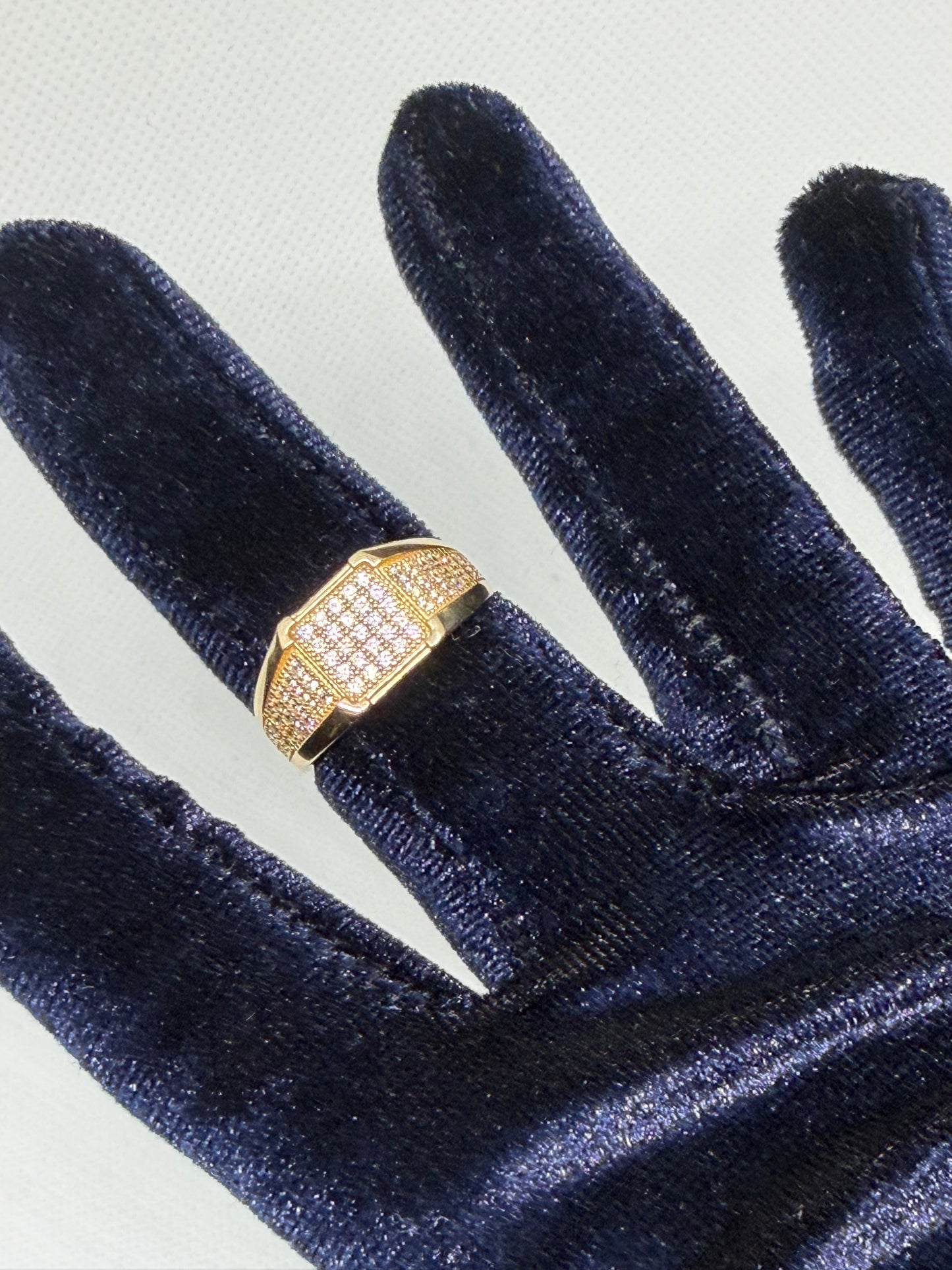 10K Solid Gold Glacier Ring - Size 10