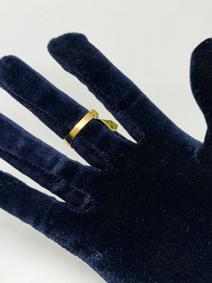 10K Solid Gold 3 Stone Glacier Ring - Size 10